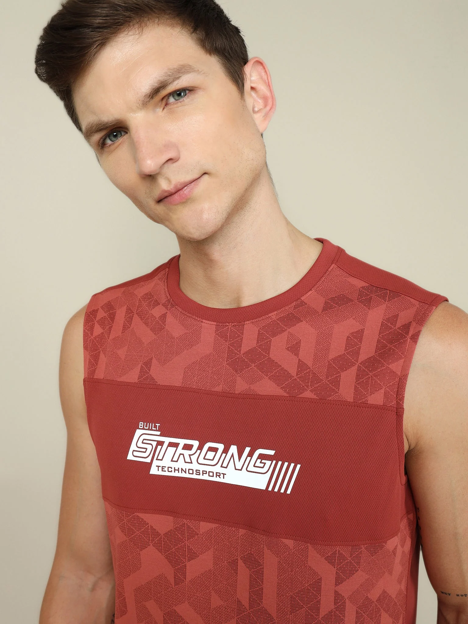 Men Printed Slim Fit Crew Neck Innerwear Vest with TECHNO COOL+ (Pack Of 2) - Image 9