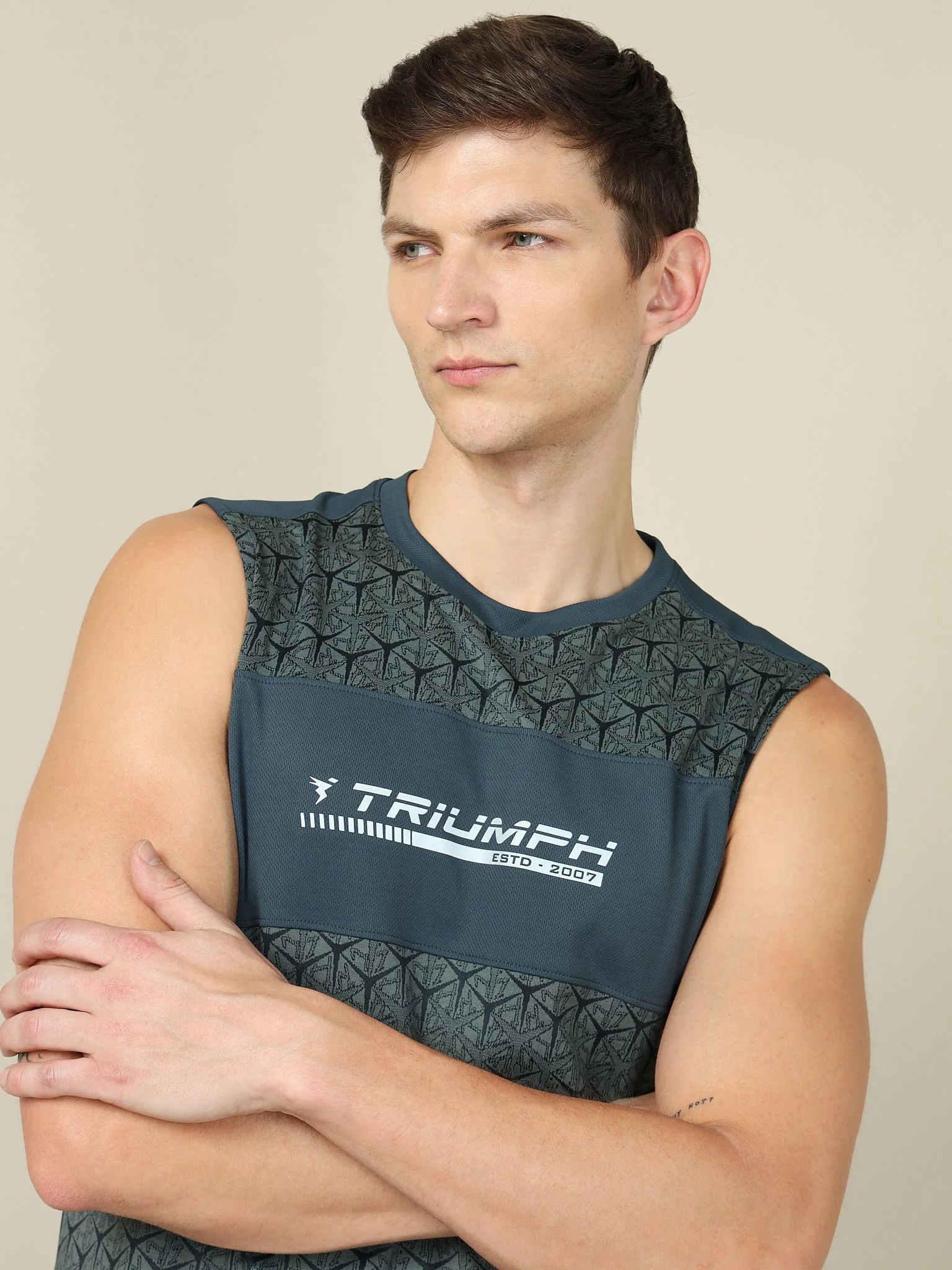 Men Printed Slim Fit Crew Neck Innerwear Vest with TECHNO COOL+ (Pack Of 2) - Image 9