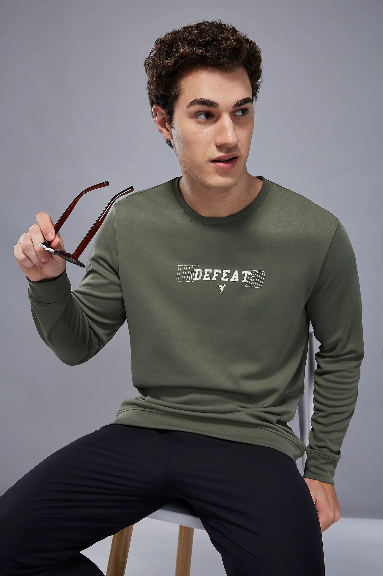Men Printed Slim Fit Crew Neck Sweatshirt with ELASTO PLUS