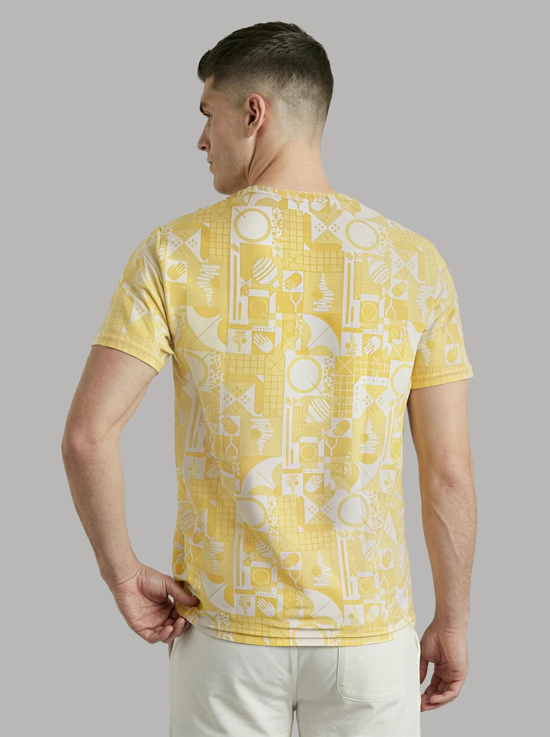 Men Printed Slim Fit Crew Neck T-shirt with MATPIQ - Image 3