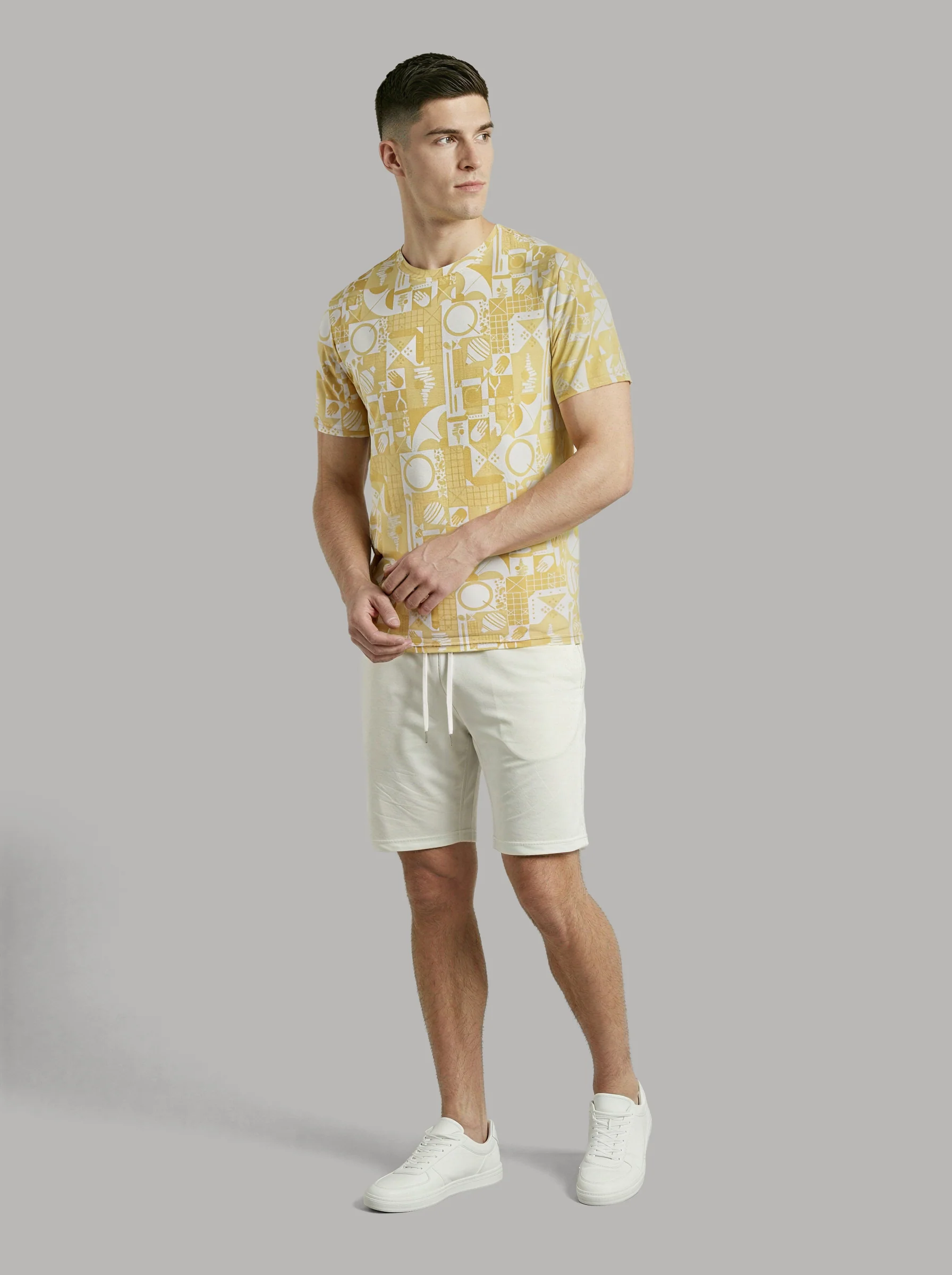 Men Printed Slim Fit Crew Neck T-shirt with MATPIQ - Image 5