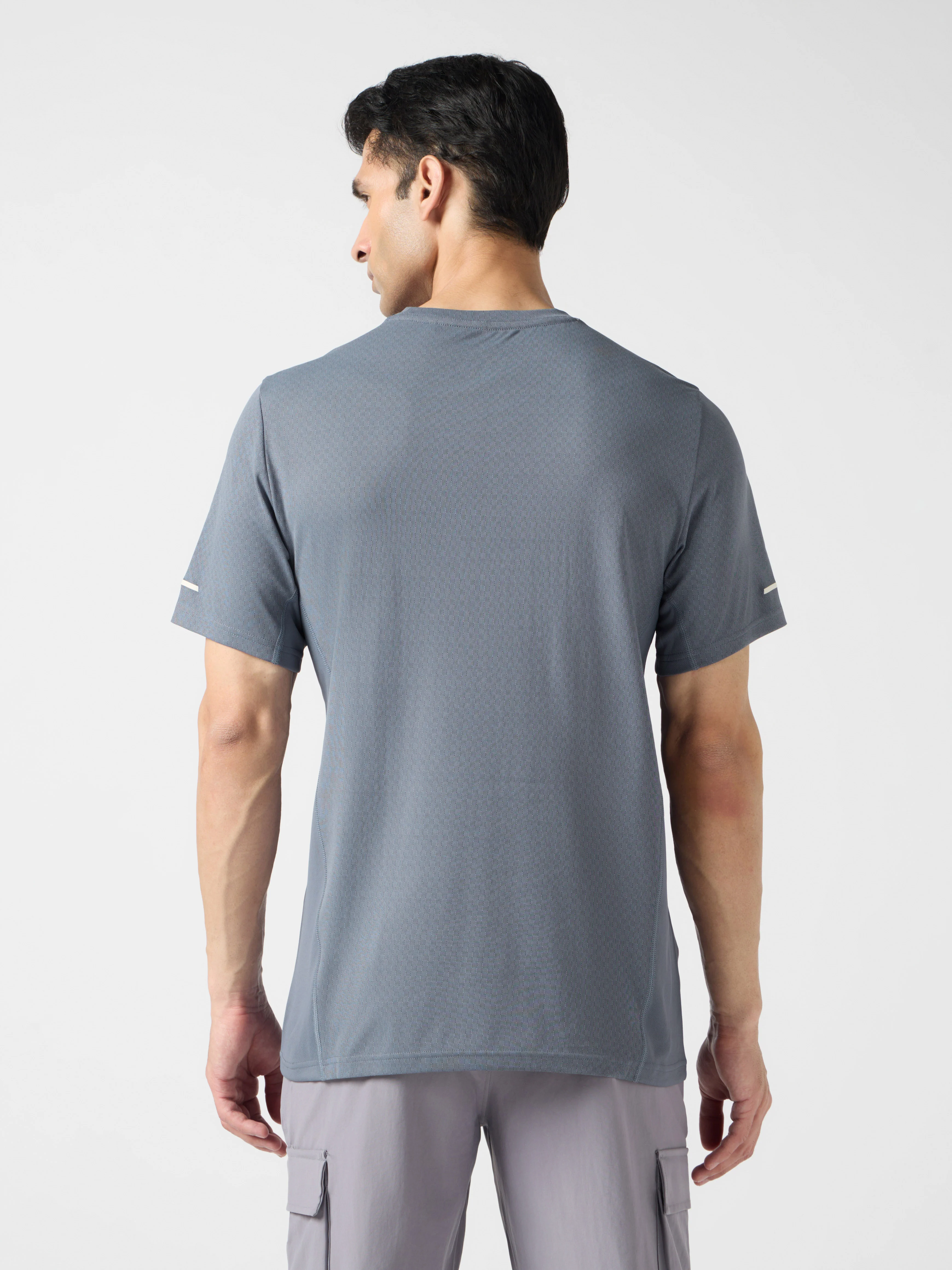 Men Printed Slim Fit Henley Neck Sports T-Shirt with ELASTOLITE - Image 3