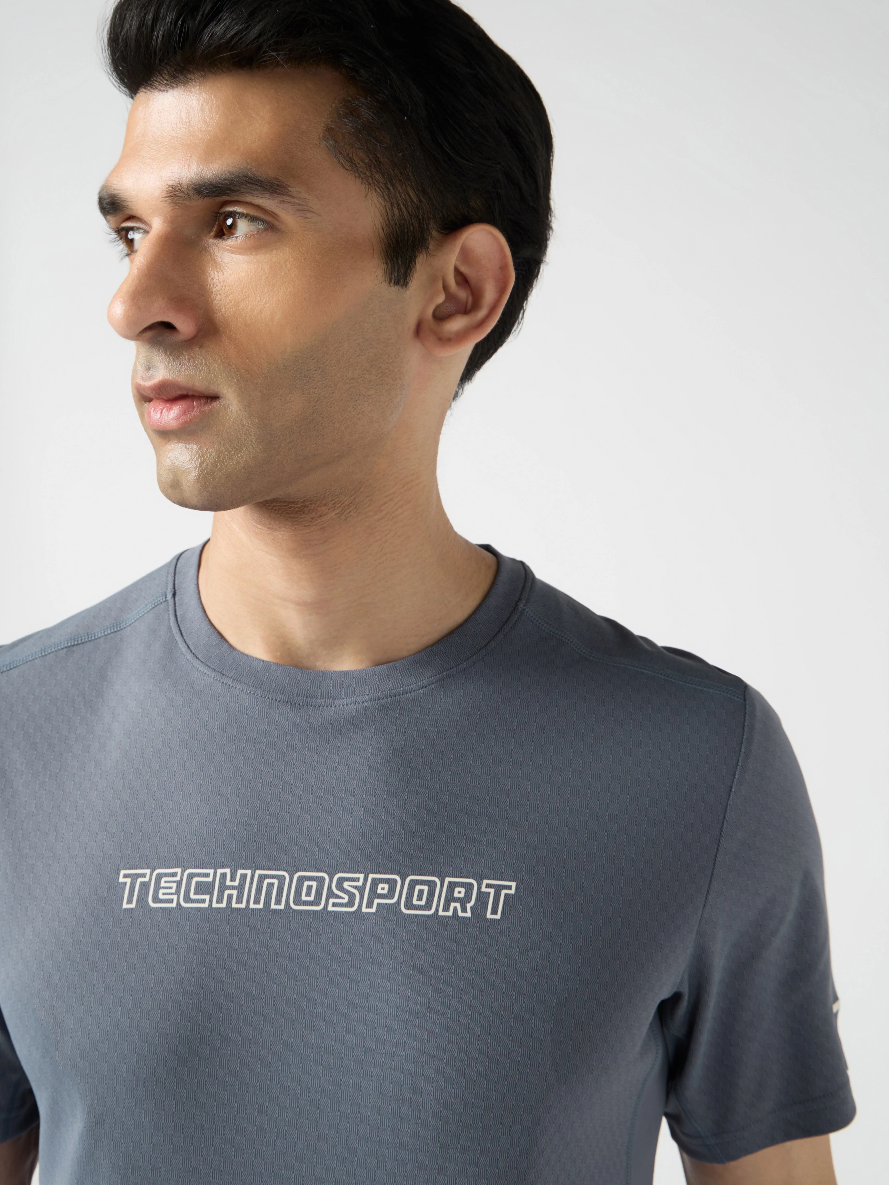 Men Printed Slim Fit Henley Neck Sports T-Shirt with ELASTOLITE - Image 5