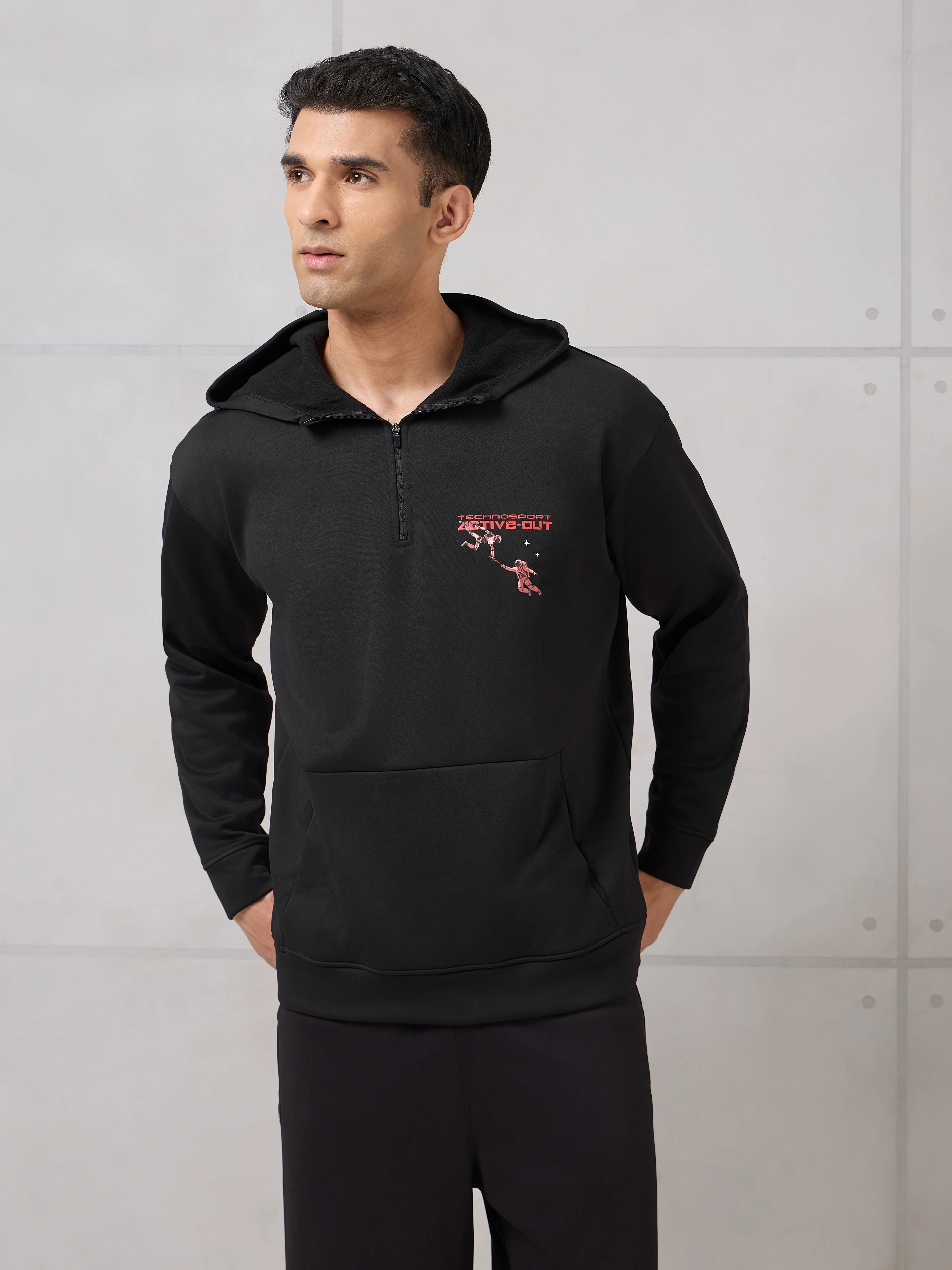 Men Hooded Slim Fit Printed Active Out Sweatshirt with TECHNOWARM+ - Image 2