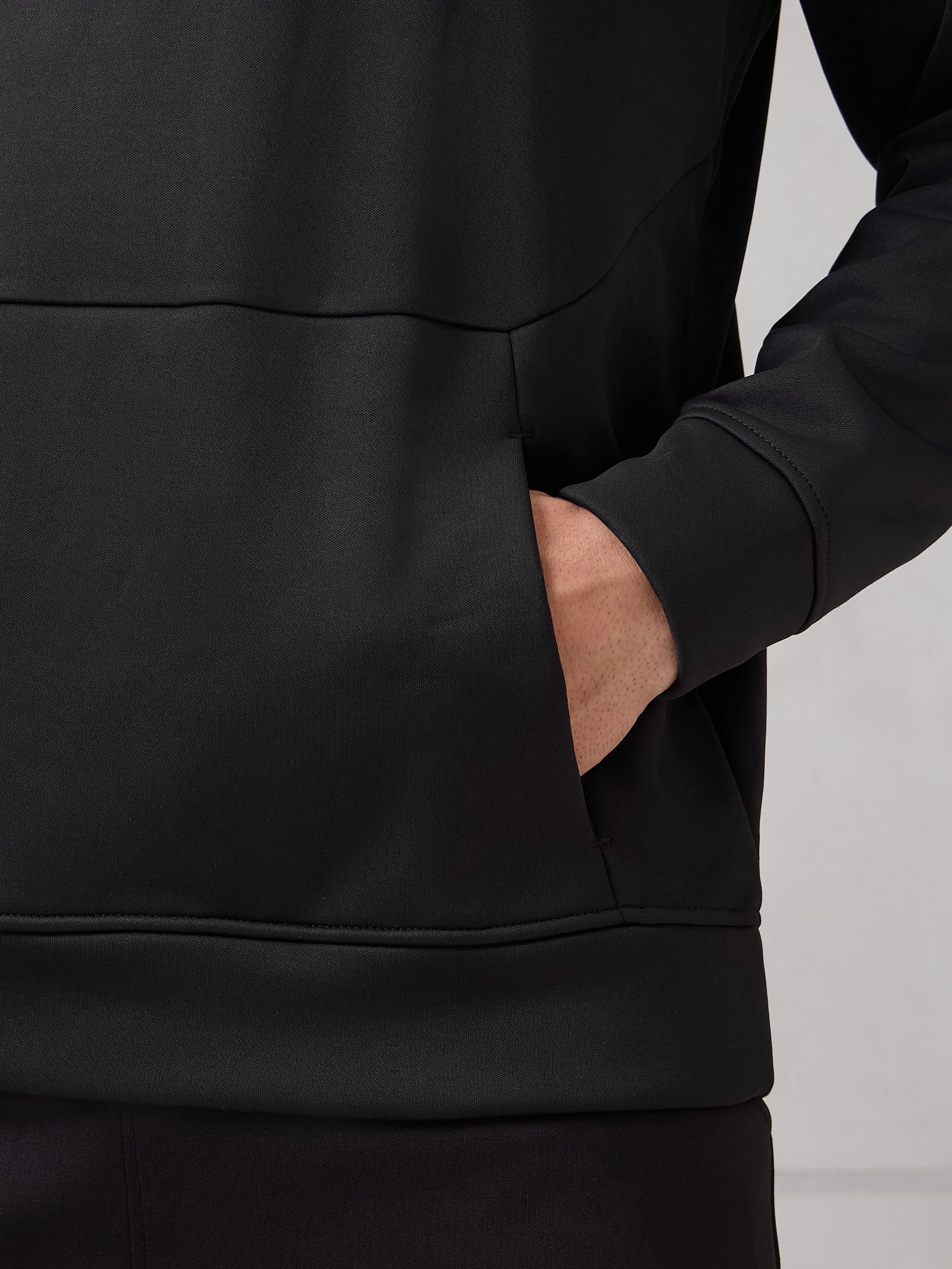 Men Hooded Slim Fit Printed Active Out Sweatshirt with TECHNOWARM+ - Image 8