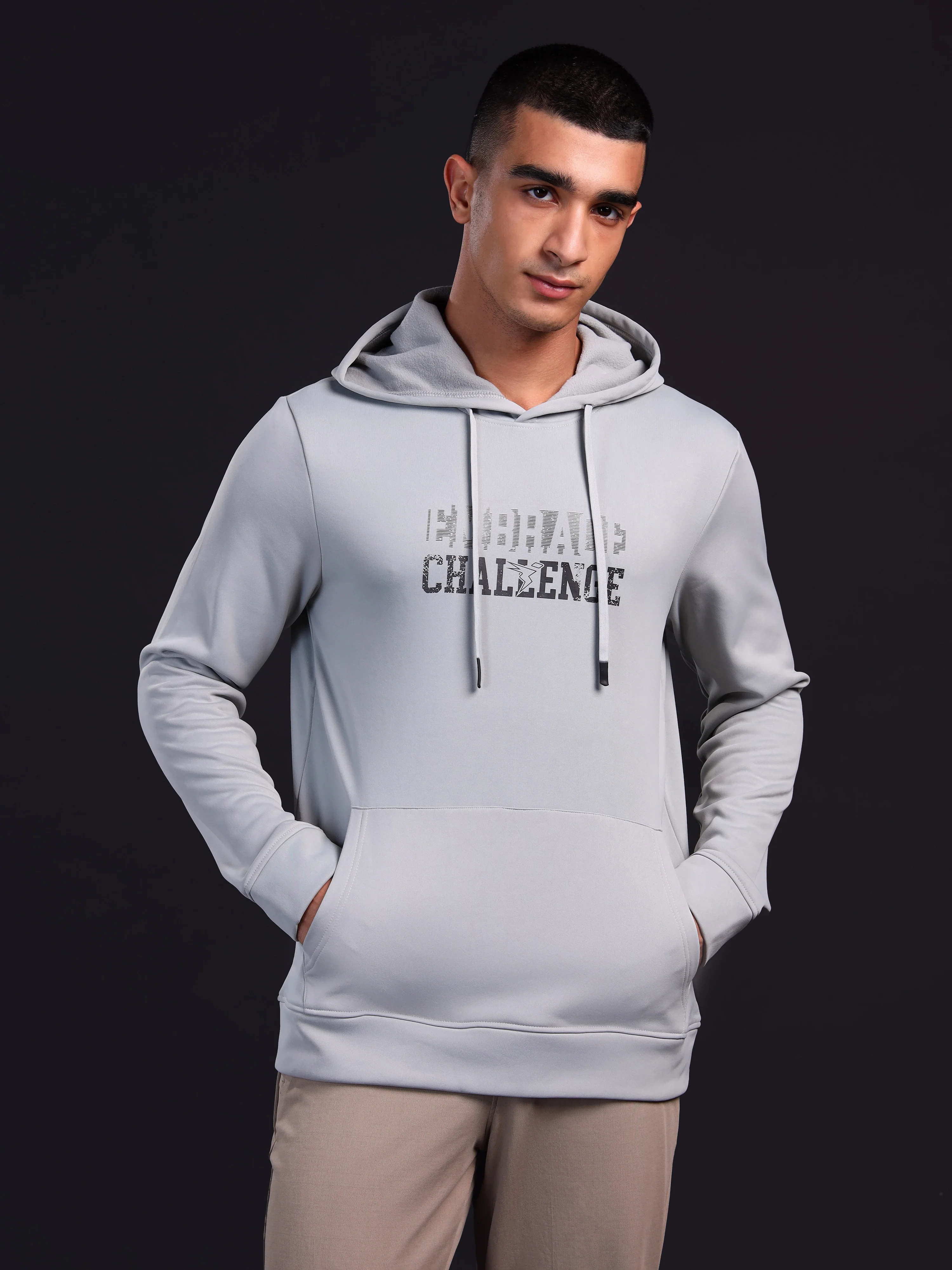 Men Printed Slim Fit Hooded Sweatshirt with TECHNOWARM+