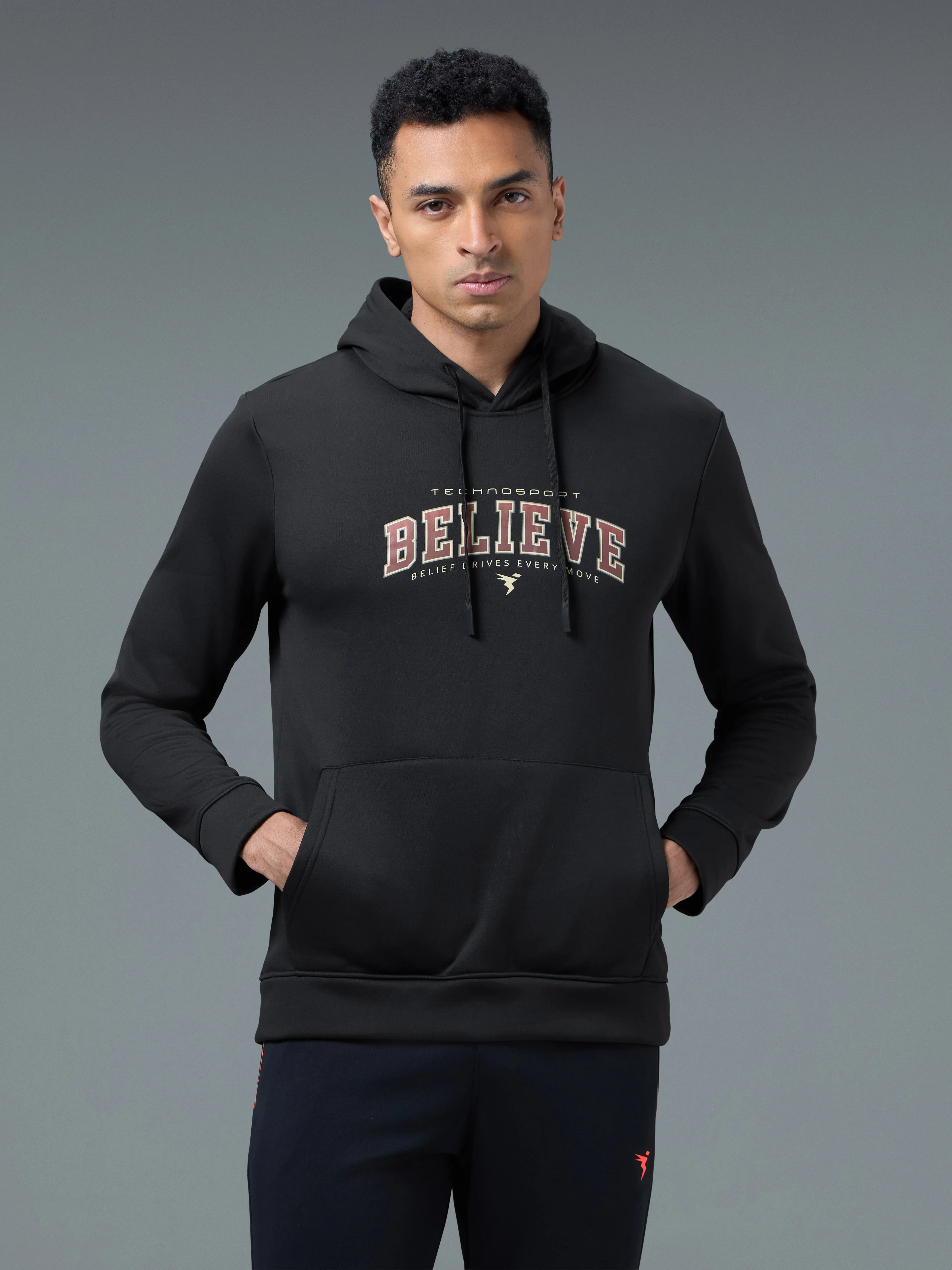 Men Printed Slim Fit Hooded Sweatshirt with TECHNOWARM+ - Image 2