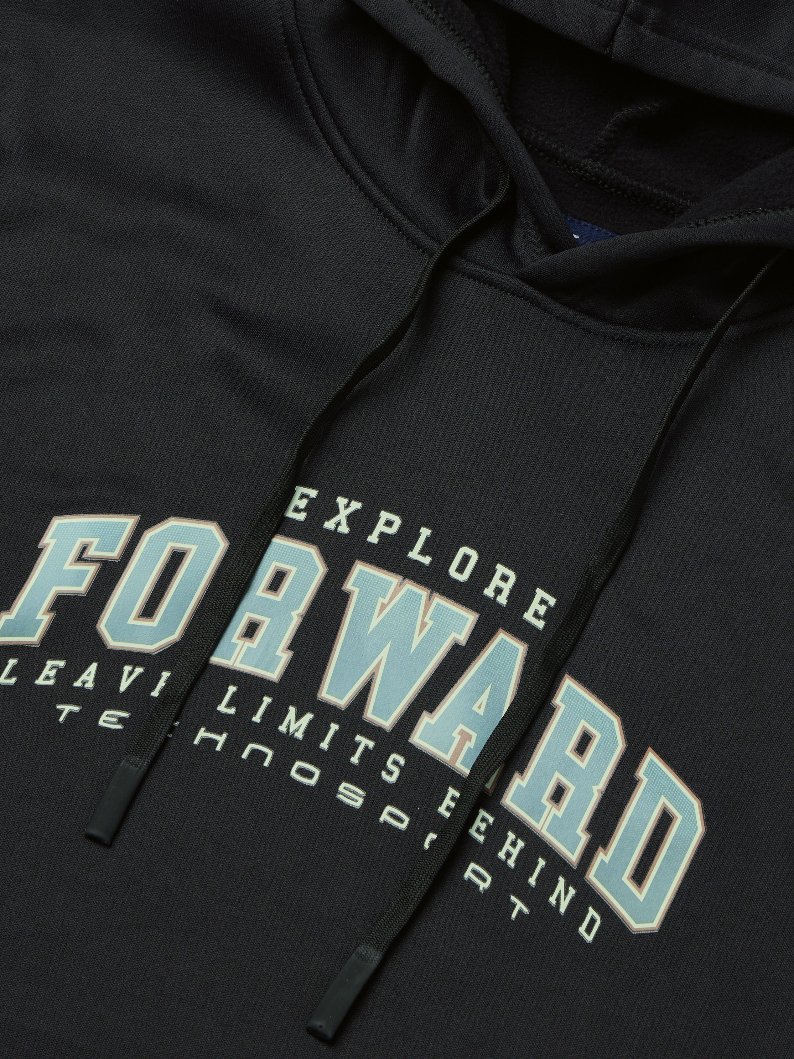 Men Printed Slim Fit Hooded Sweatshirt with TECHNOWARM+ - Image 6