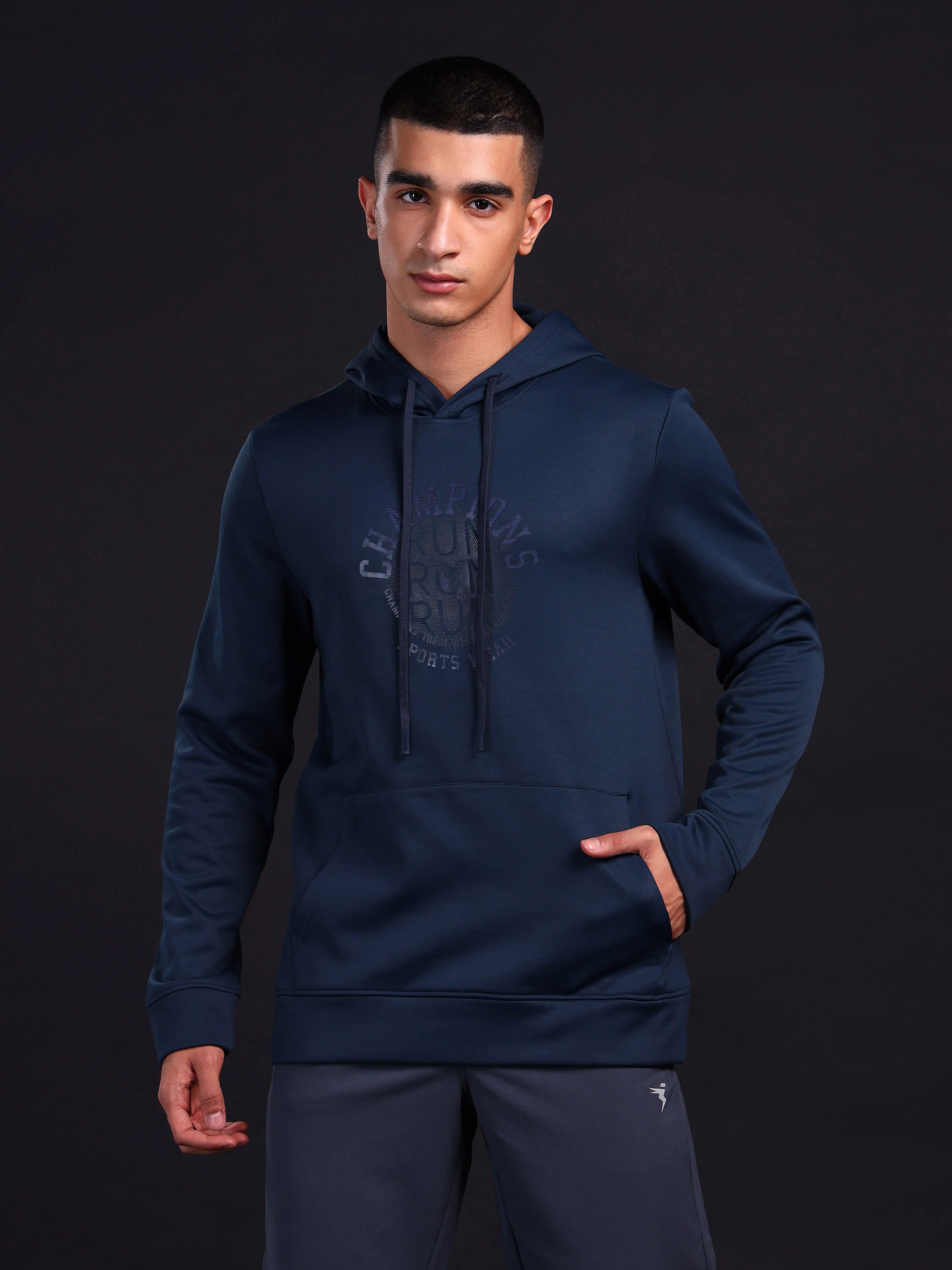 Men Printed Slim Fit Hooded Sweatshirt with TECHNOWARM+