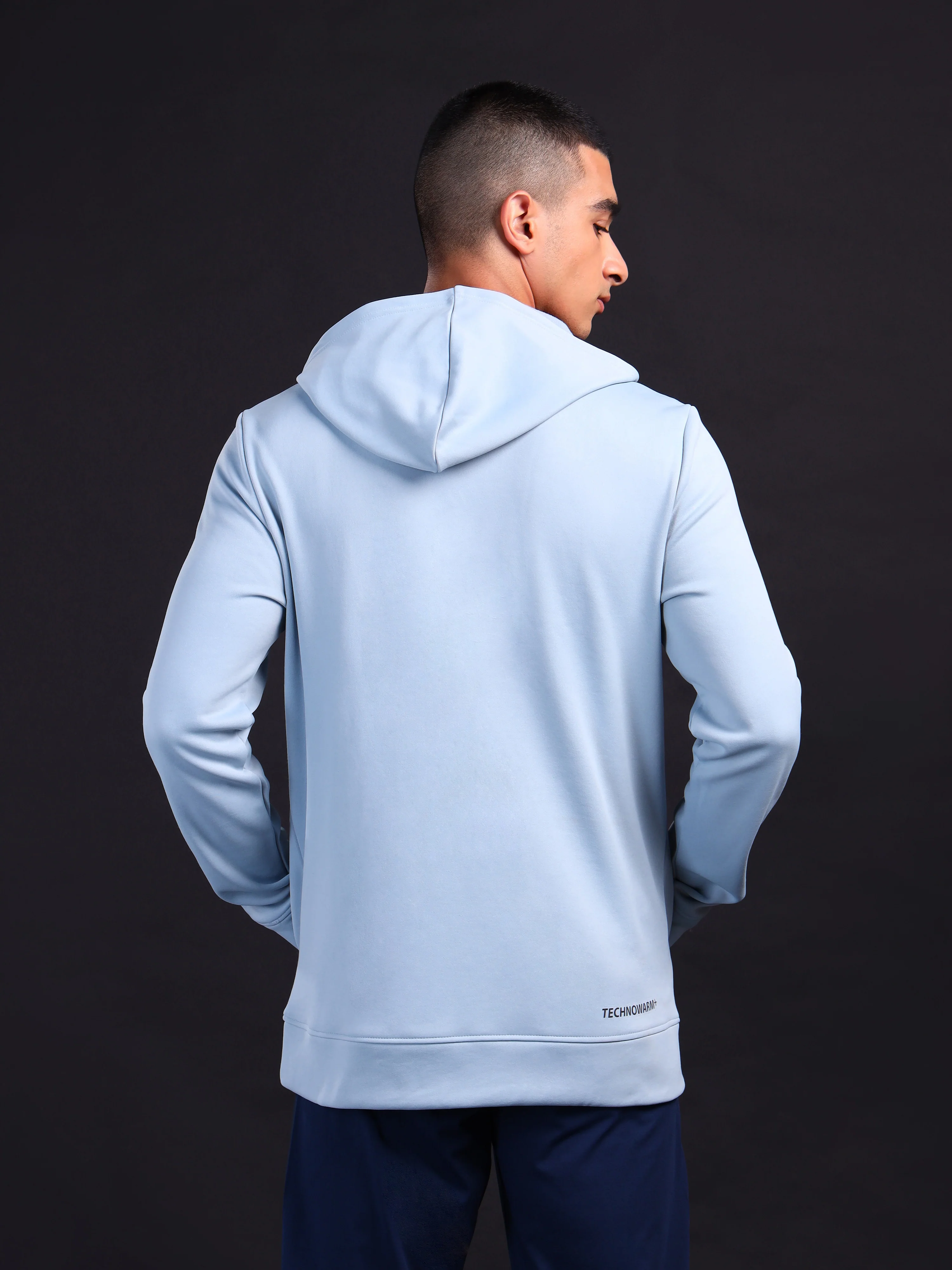 Men Printed Slim Fit Hooded Sweatshirt with TECHNOWARM+ - Image 3