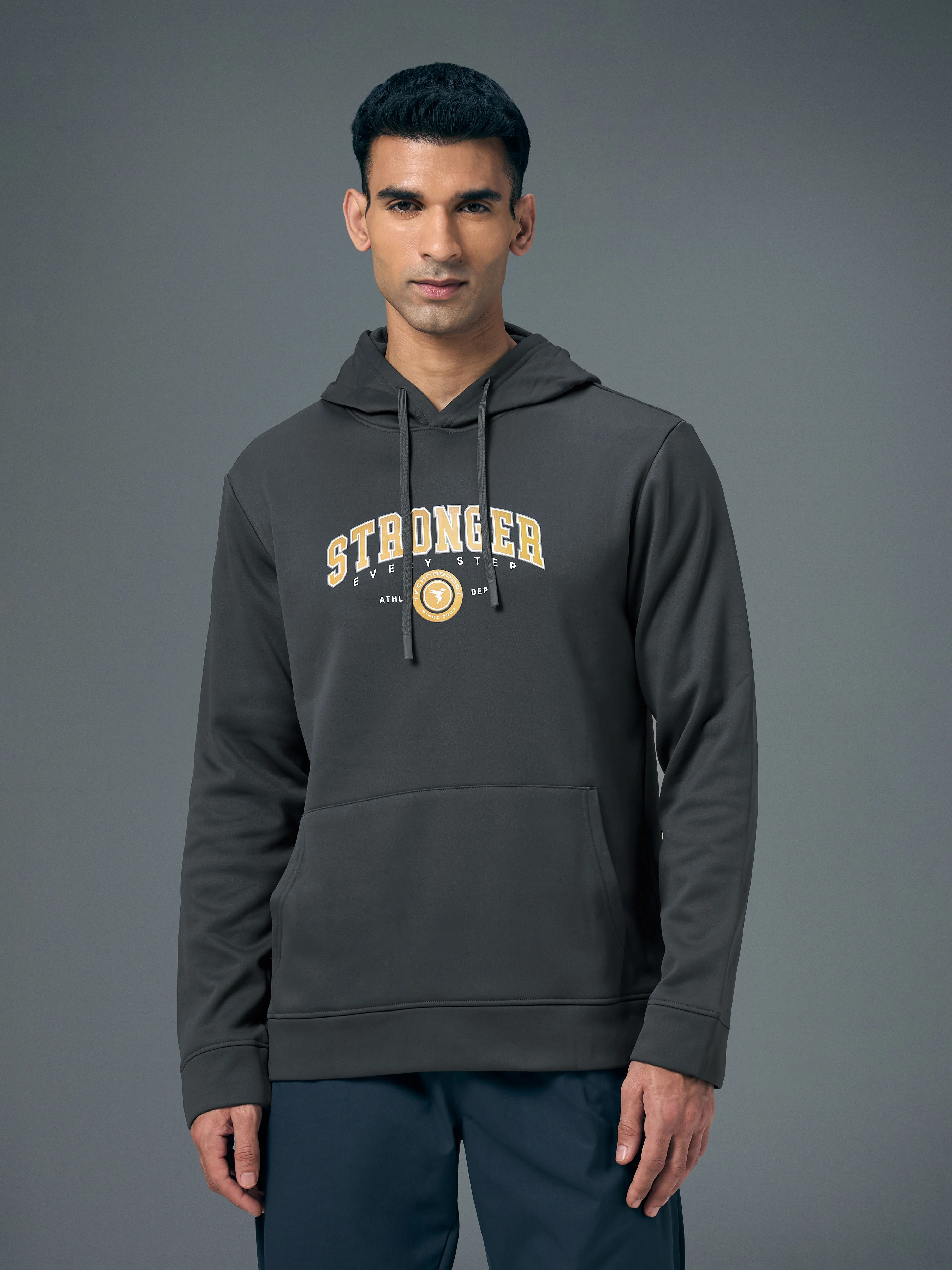 Men Printed Slim Fit Hooded Sweatshirt with TECHNOWARM+