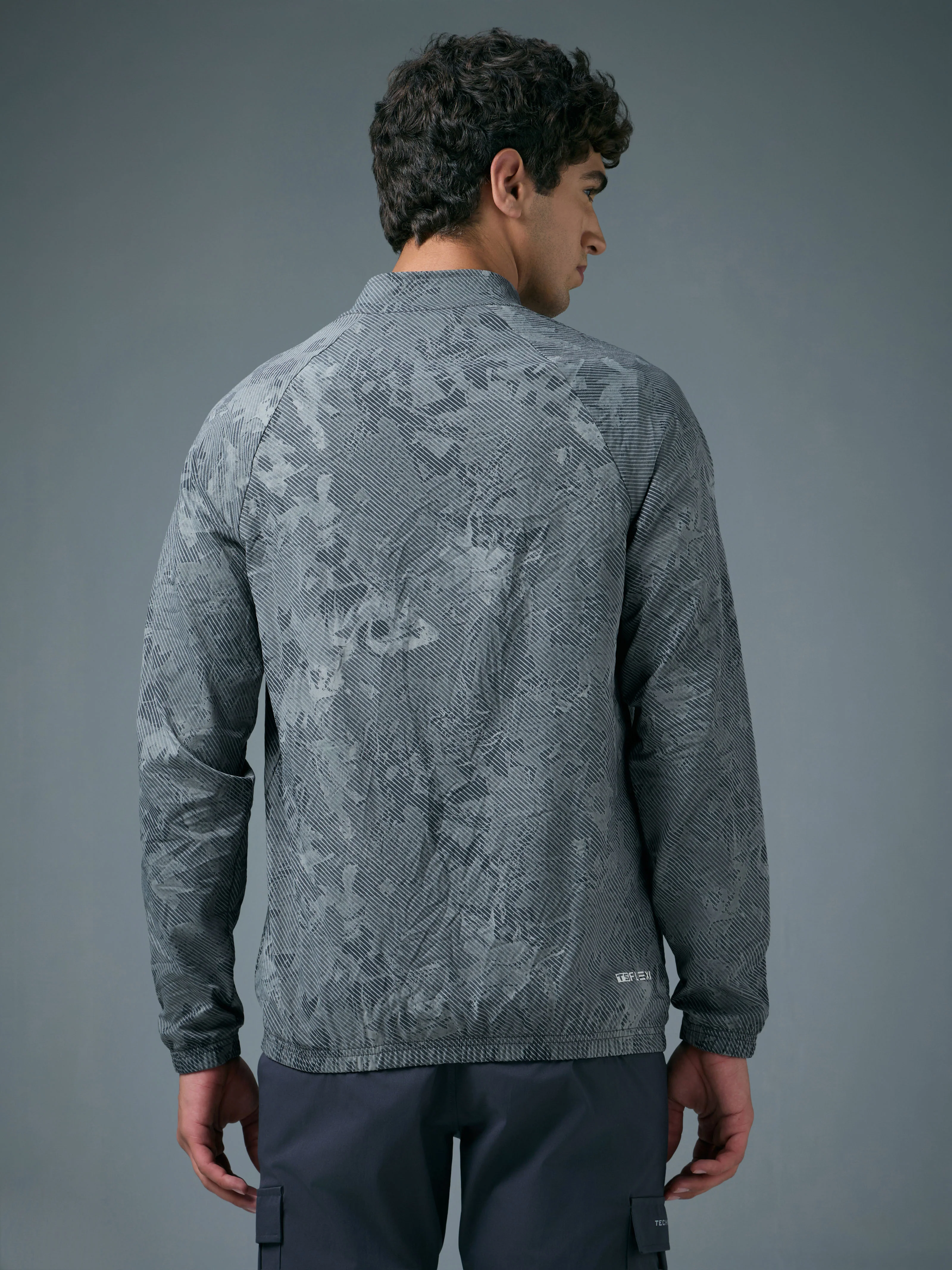 Men Printed Slim Fit Mock Neck Jacket with TS FLEXI - Image 3