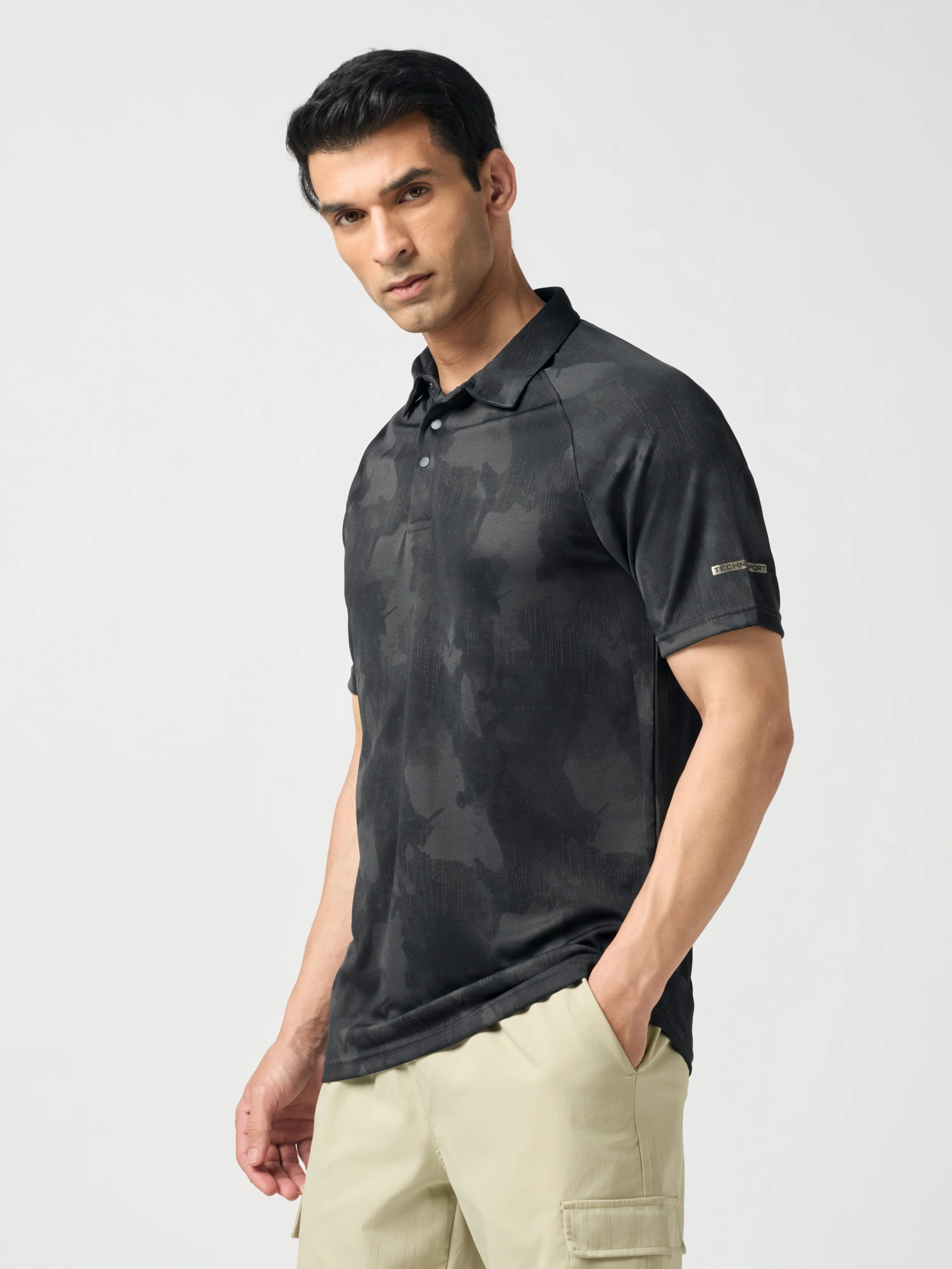 Men Printed Slim Fit Polo T-shirt with TECHNOCOOL+ - Image 4