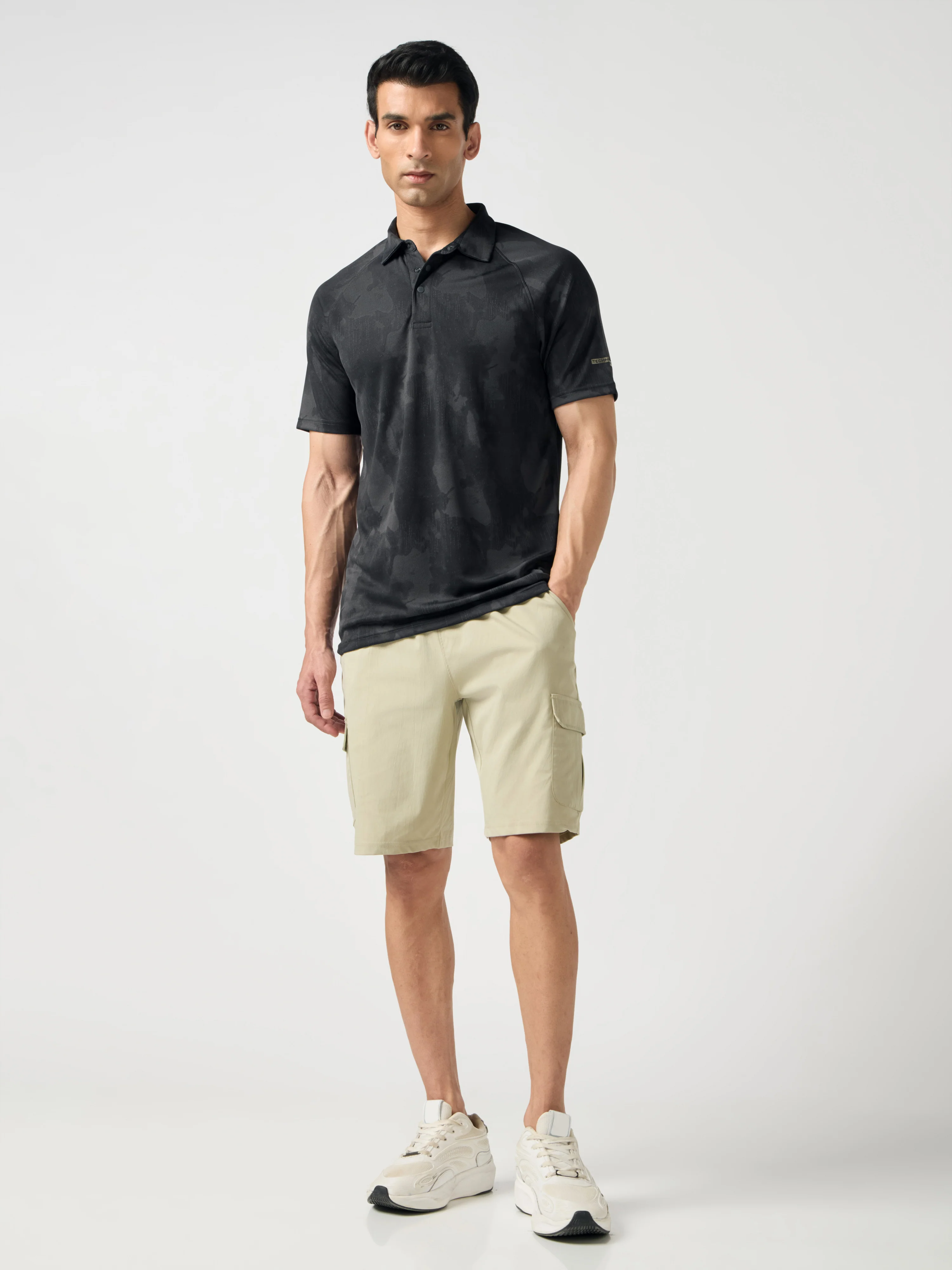 Men Printed Slim Fit Polo T-shirt with TECHNOCOOL+ - Image 5