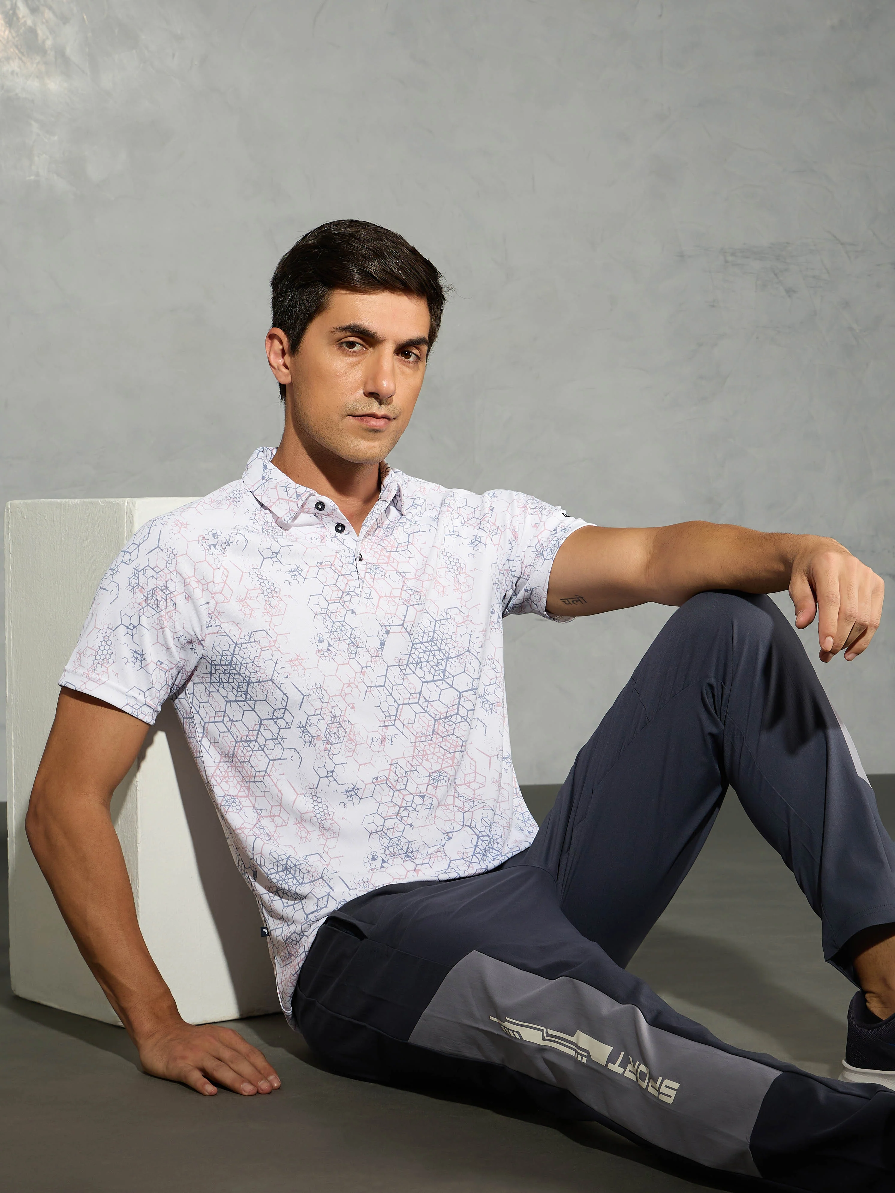 Men Printed Slim Fit Polo T-shirt with TECHNOCOOL+ - Image 2