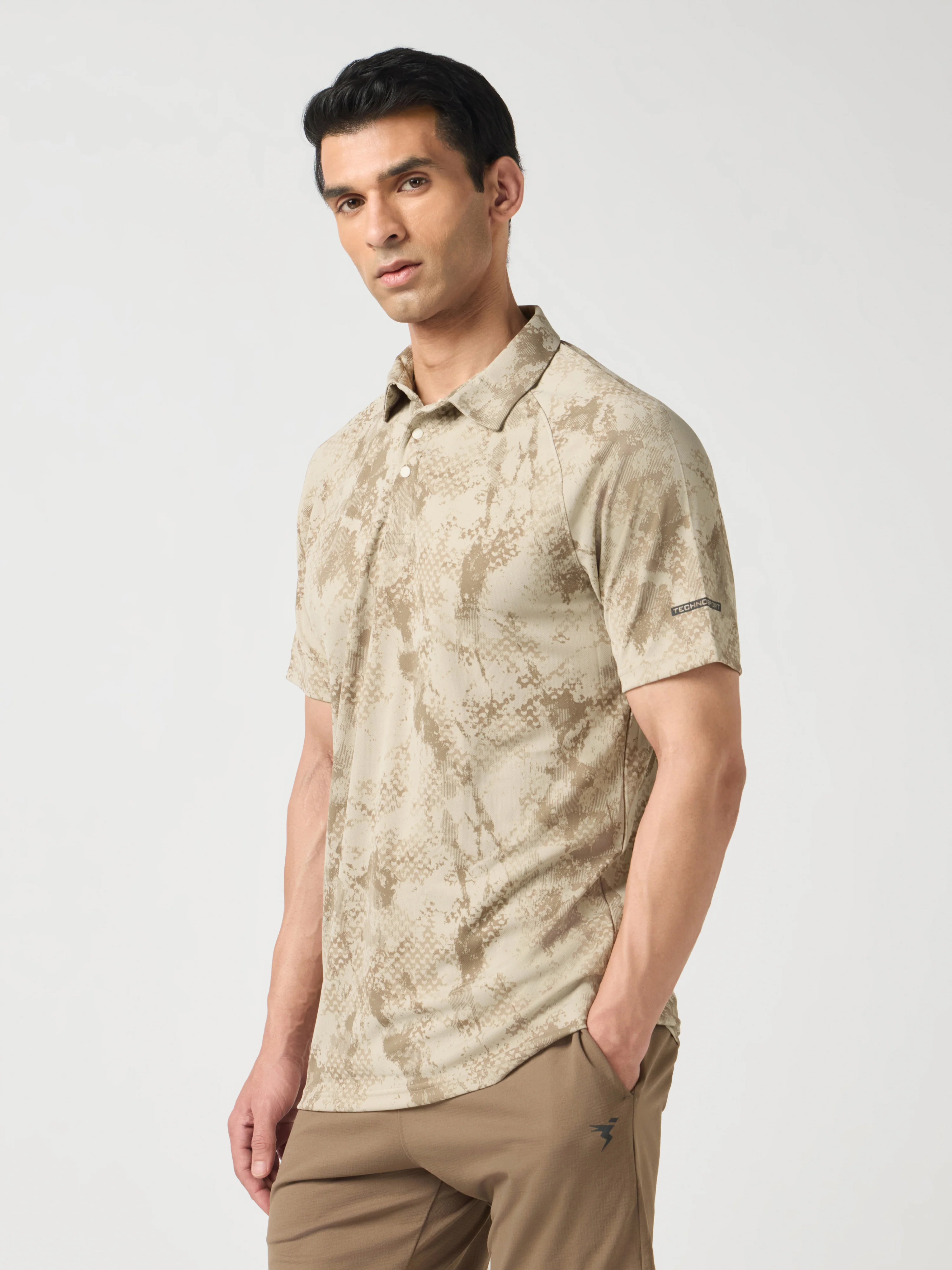 Men Printed Slim Fit Polo T-shirt with TECHNOCOOL+ - Image 4