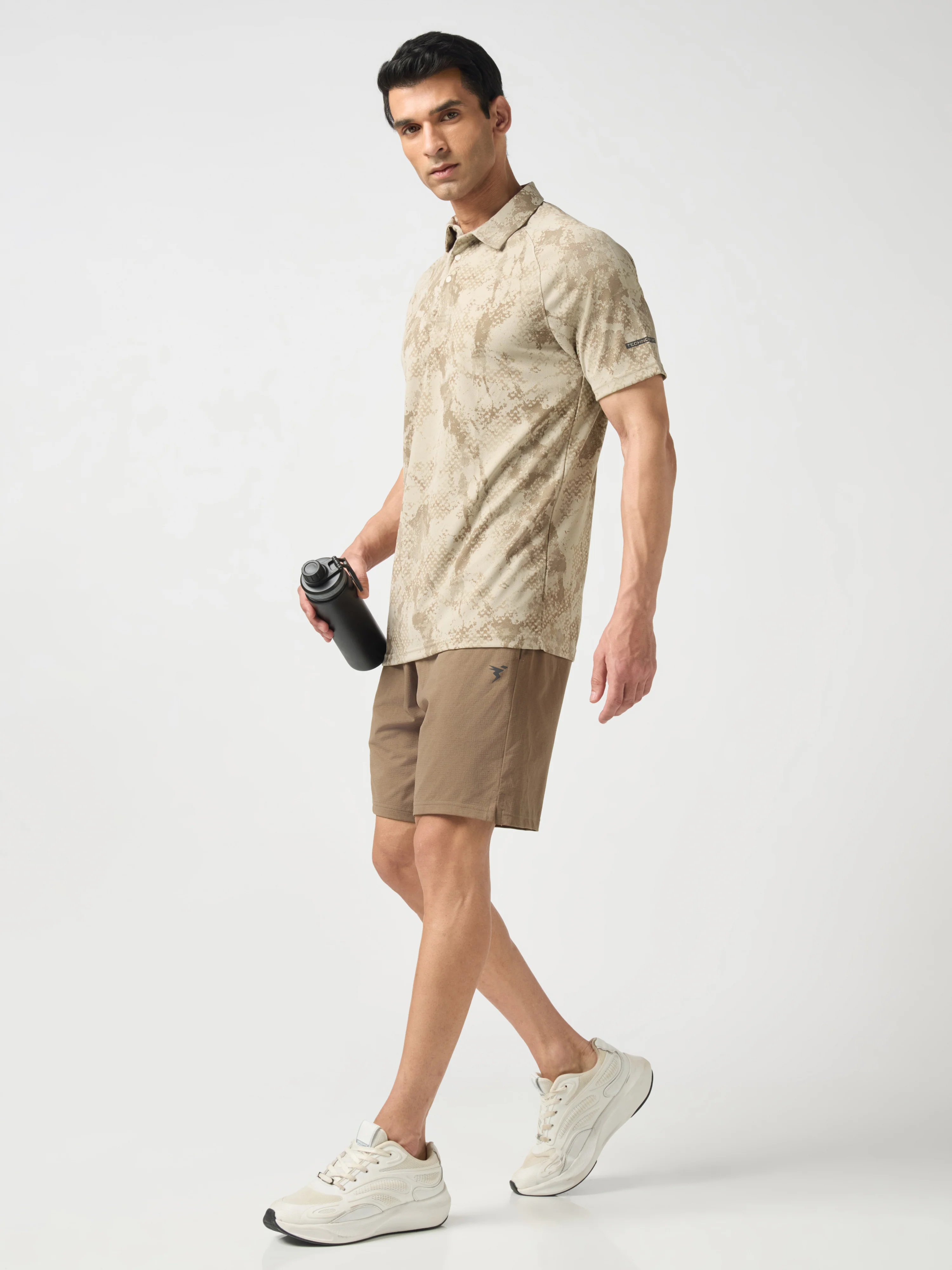 Men Printed Slim Fit Polo T-shirt with TECHNOCOOL+ - Image 5