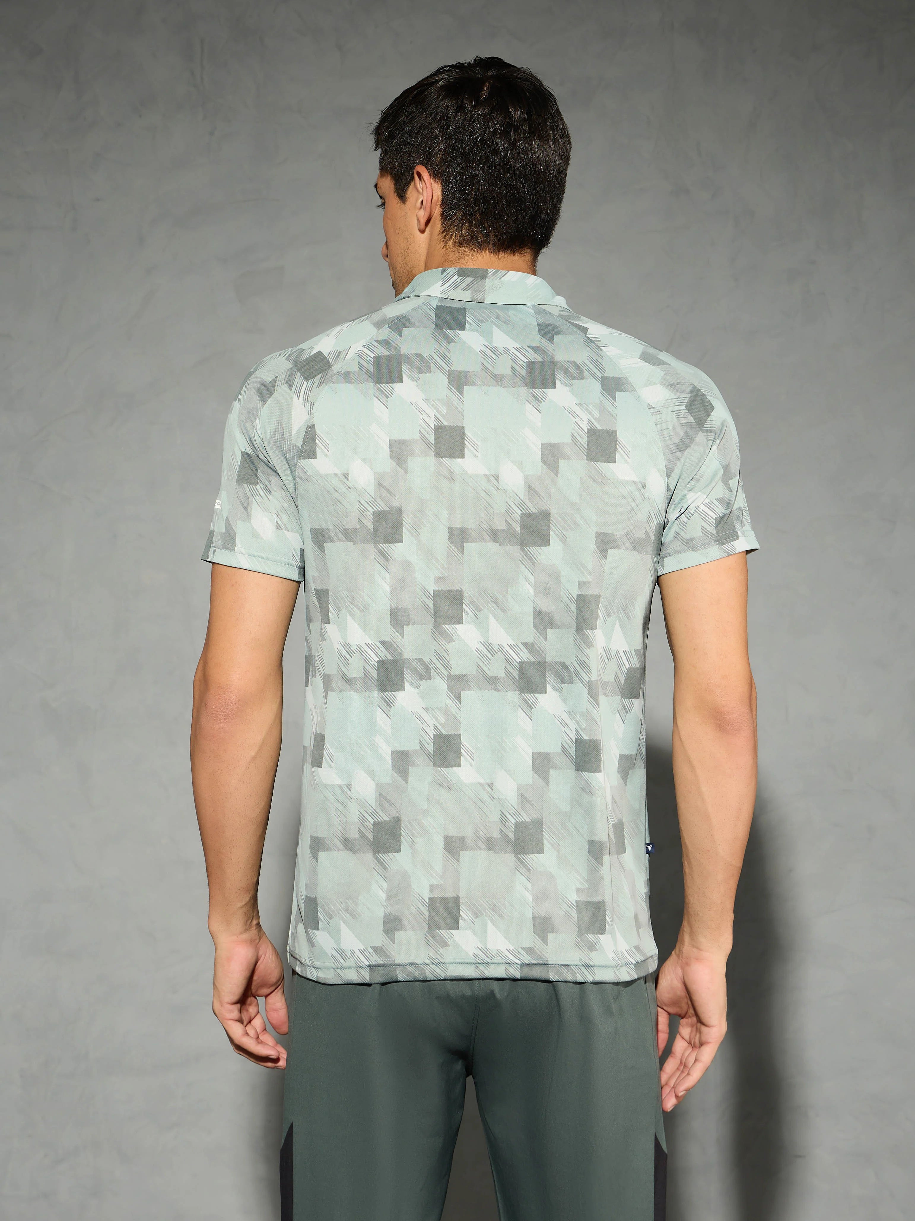 Men Printed Slim Fit Polo T-shirt with TECHNOCOOL+ - Image 3