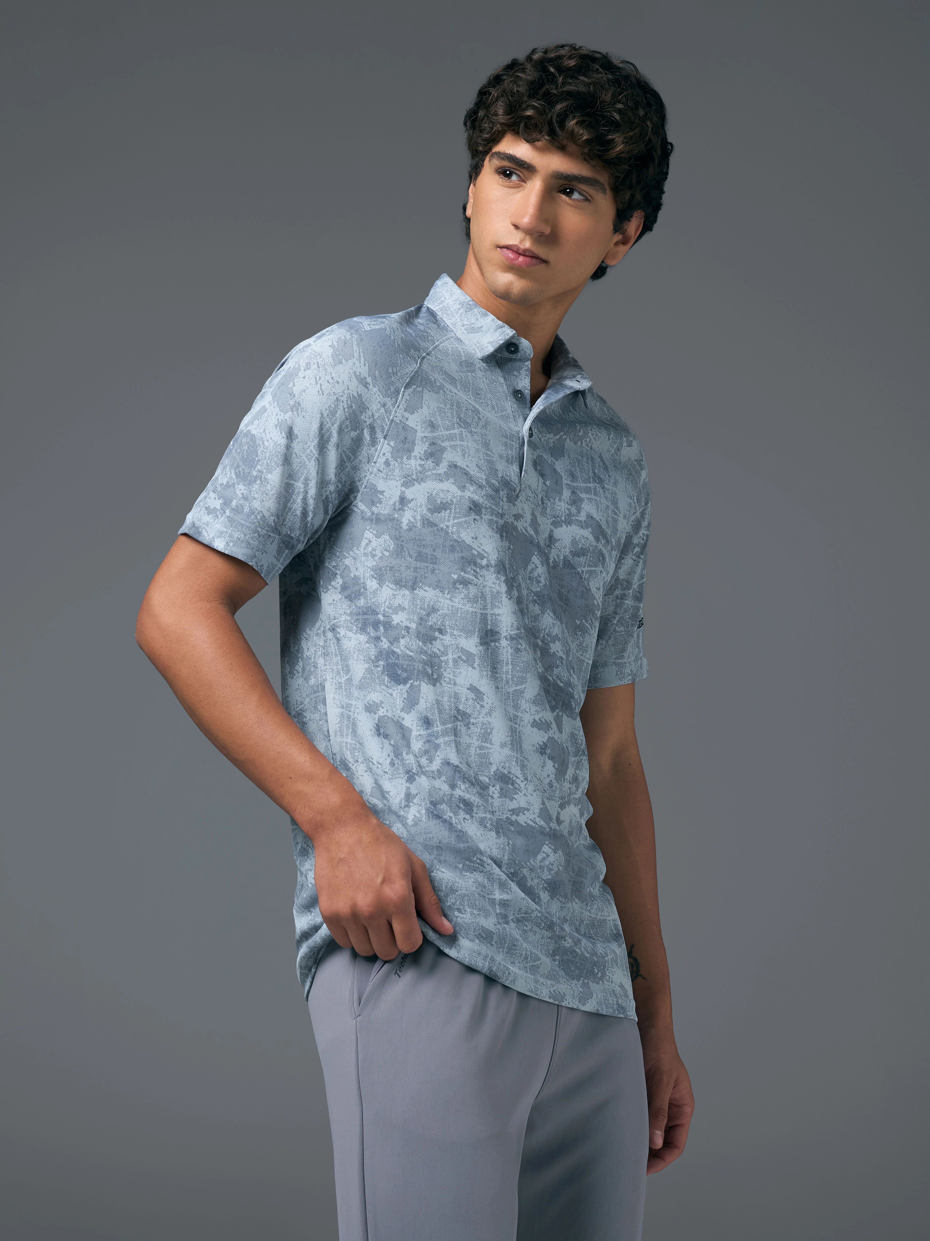 Men Printed Slim Fit Polo T-shirt with TECHNOCOOL+ - Image 4