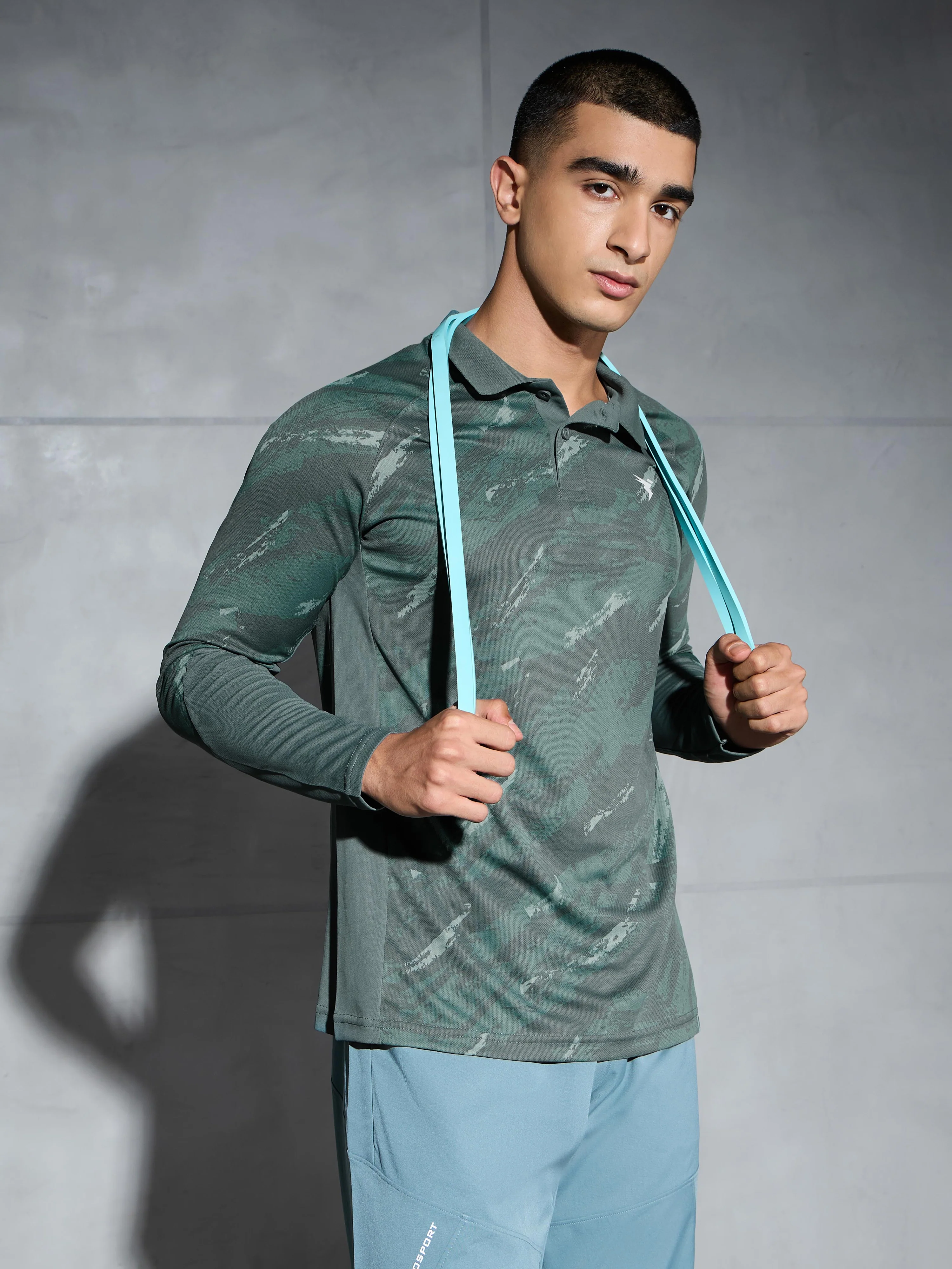 Men Printed Slim Fit Polo Sports T-shirt with TECHNOCOOL+