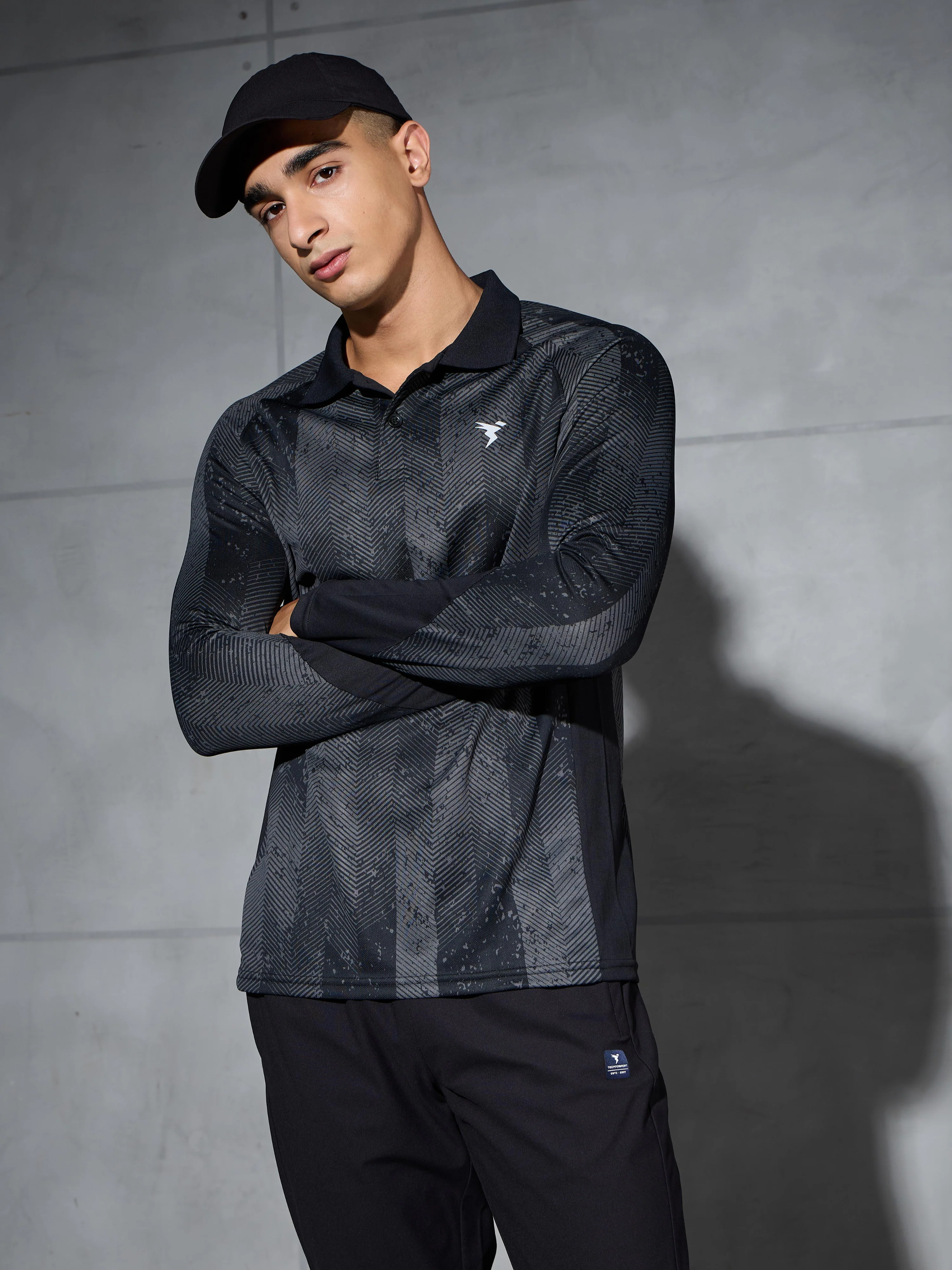 Men Printed Slim Fit Polo Sports T-shirt with TECHNOCOOL+