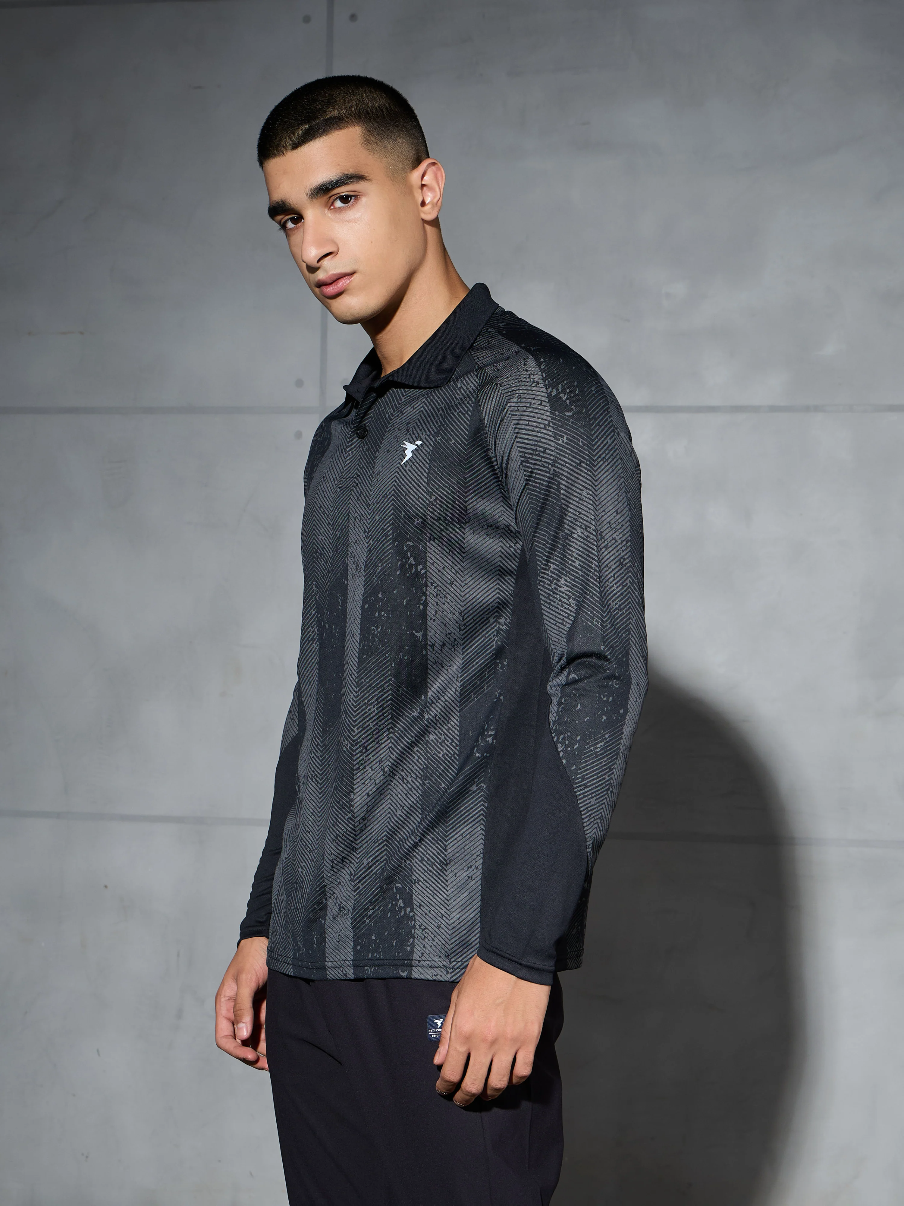 Men Printed Slim Fit Polo Sports T-shirt with TECHNOCOOL+ - Image 4