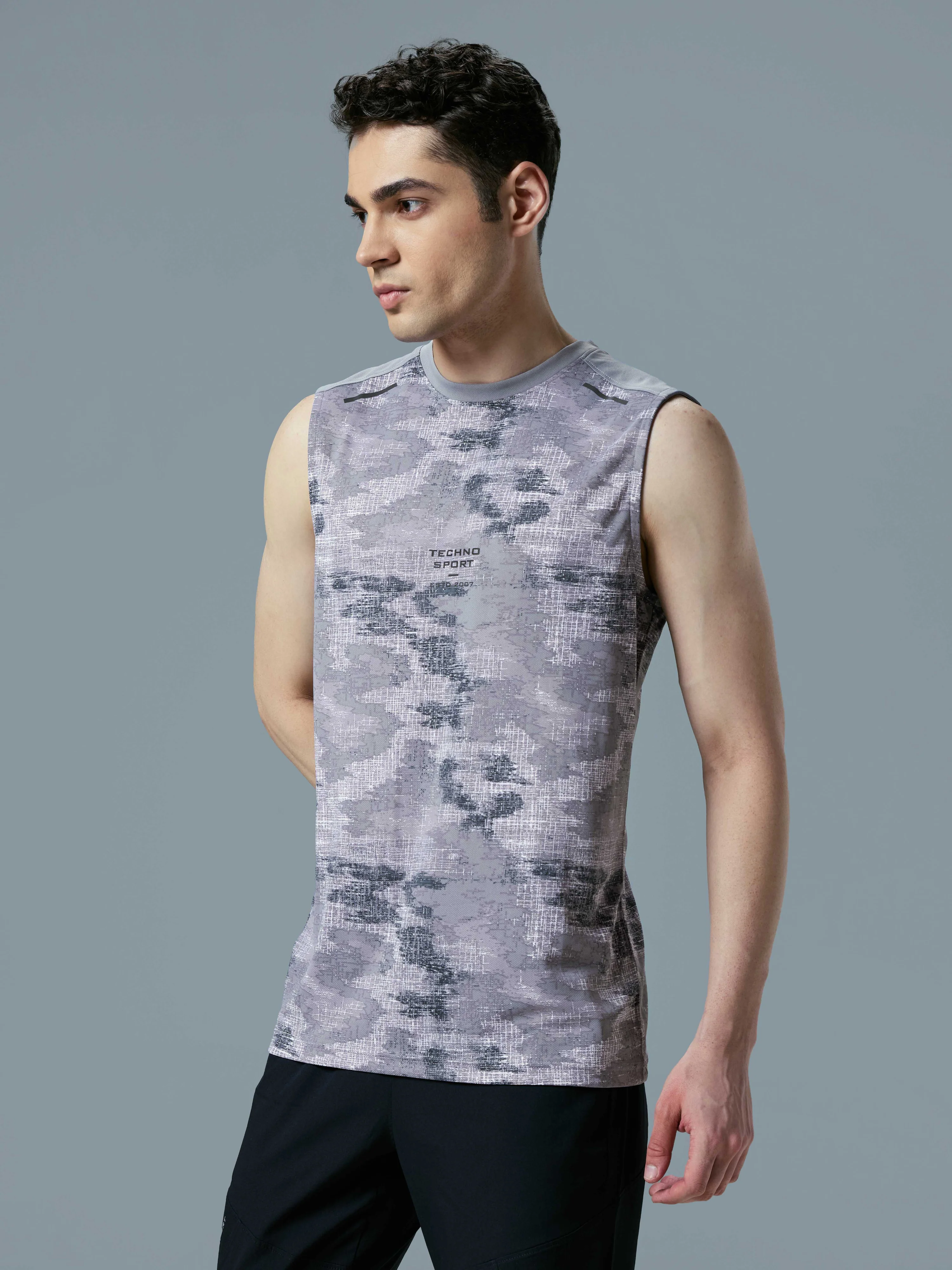 Men Printed Slim Fit Round Neck Innerwear Vest with TECHNOCOOL+ - Image 4