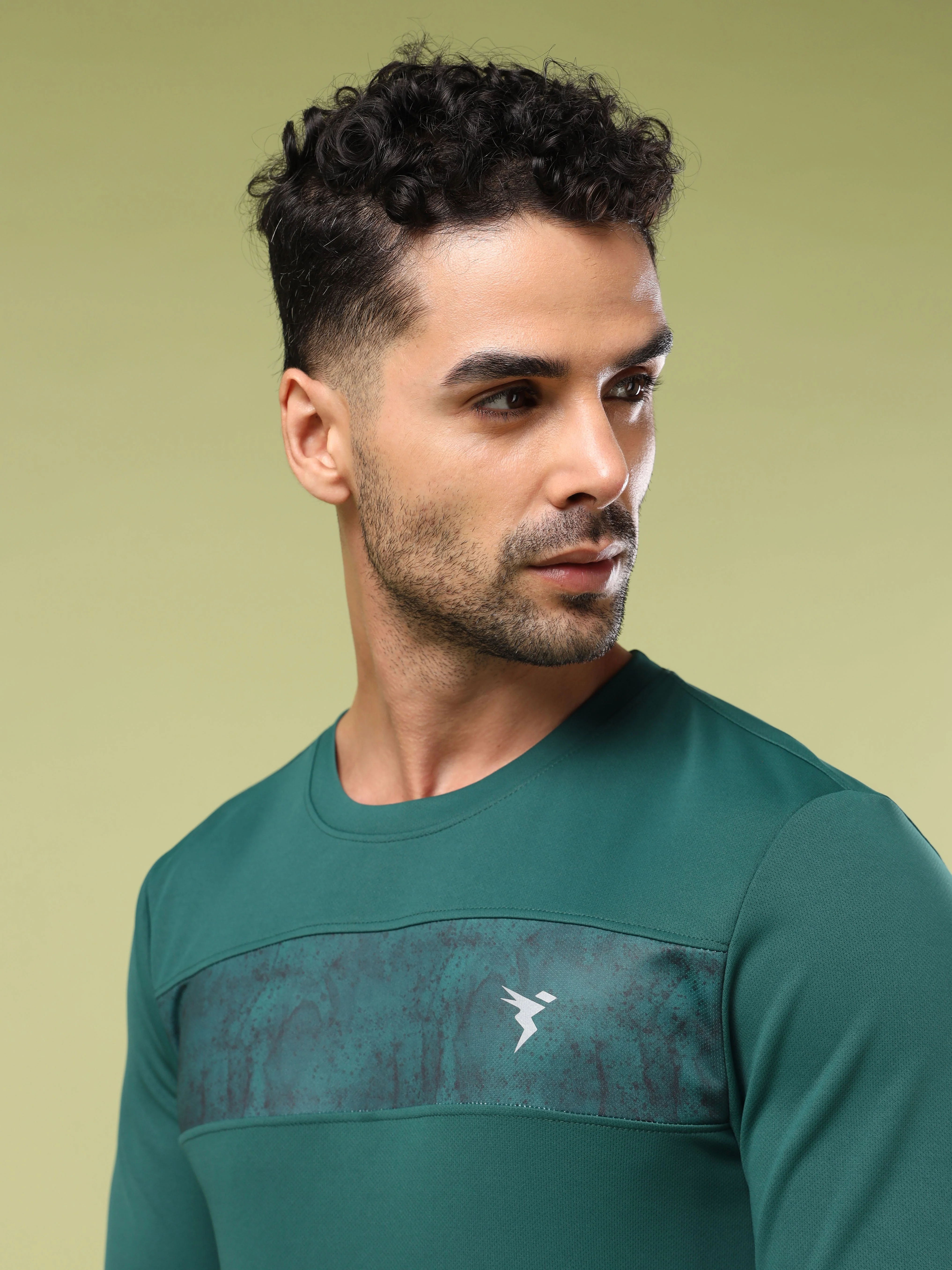 Men Printed Slim Fit Round Neck Sports T-shirt with TECHNO COOL+ - Image 5
