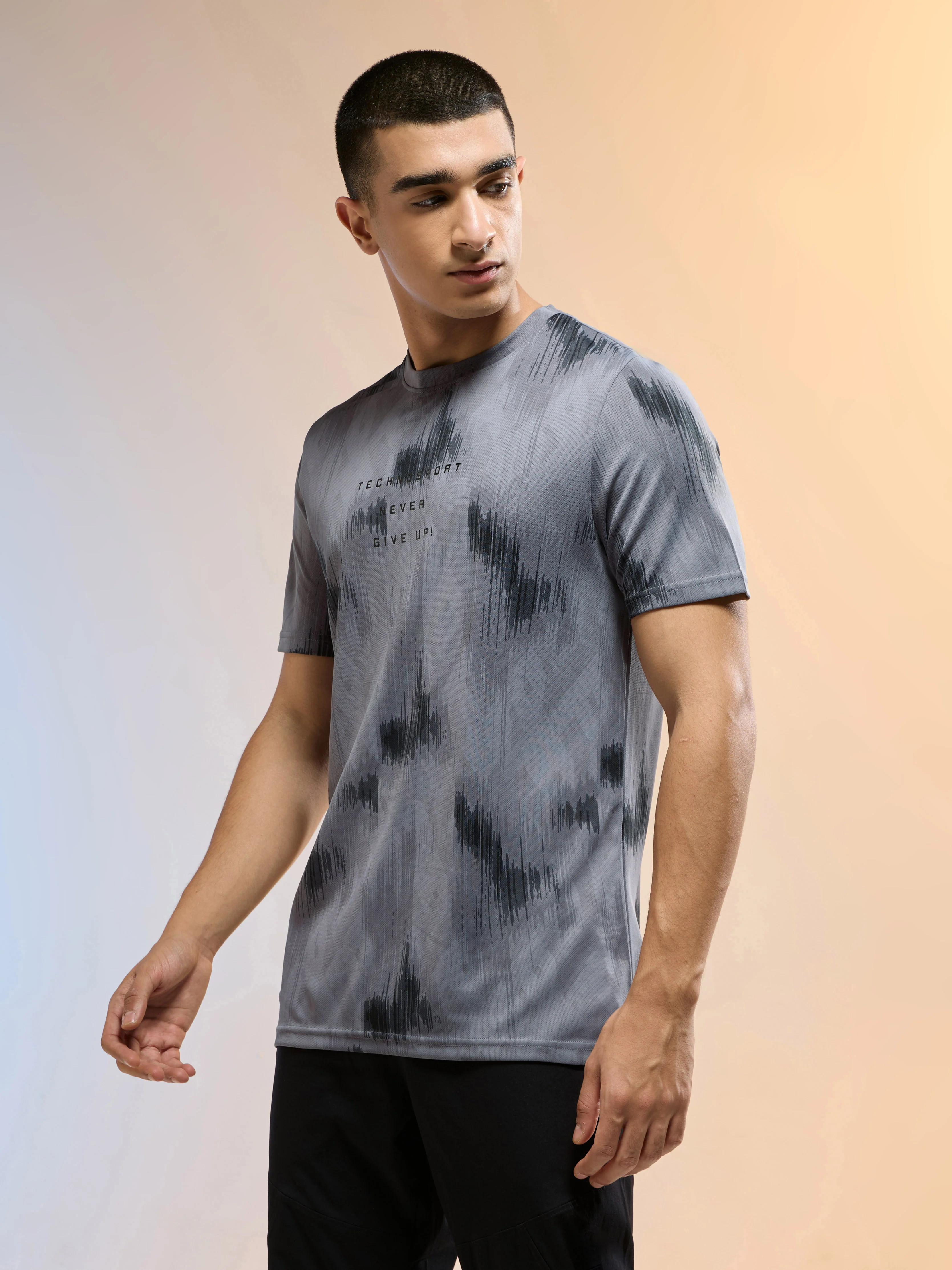 Men Printed Slim Fit Round Neck T-shirt with TECHNOCOOL+ - Image 4