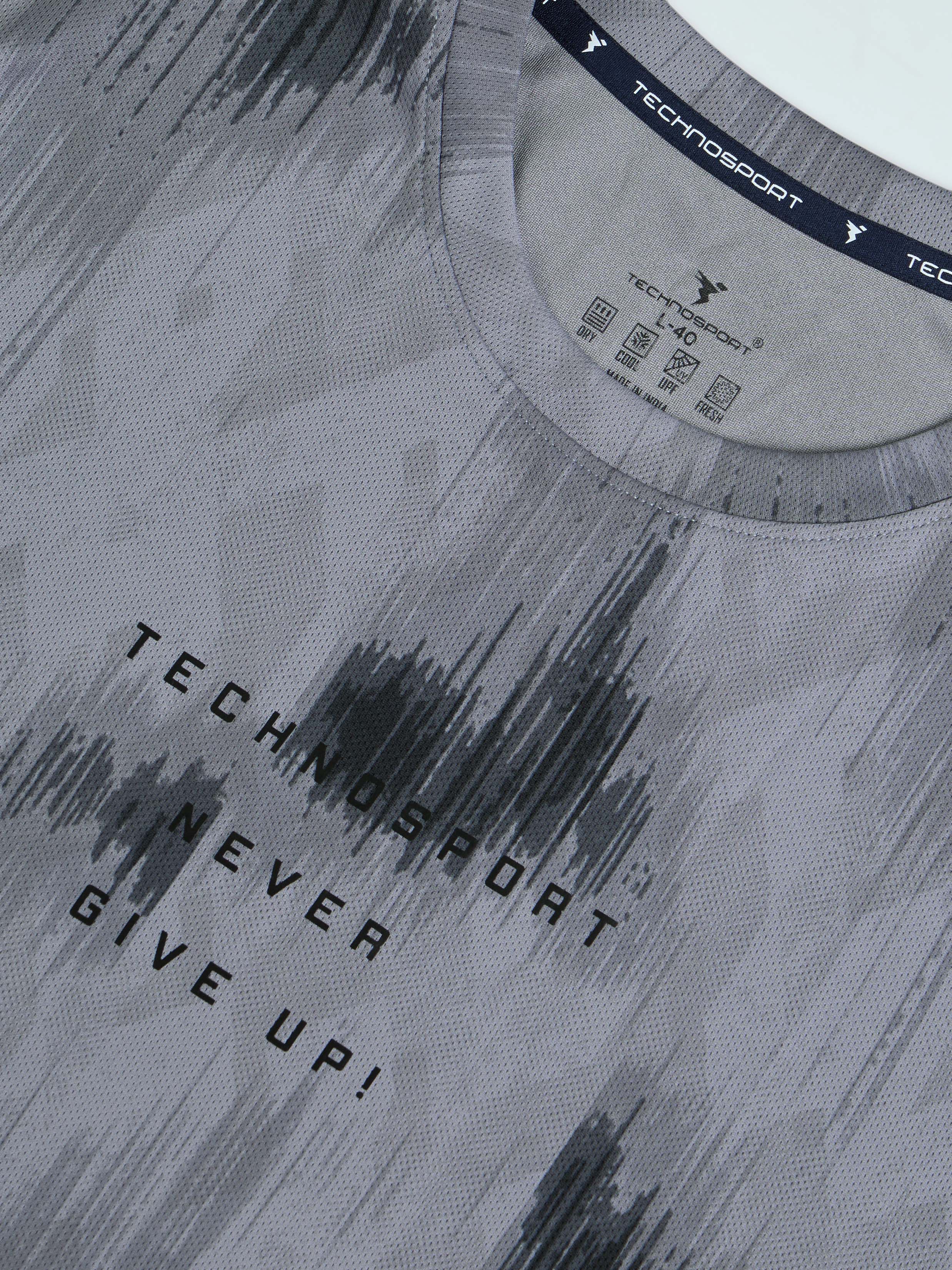 Men Printed Slim Fit Round Neck T-shirt with TECHNOCOOL+ - Image 7