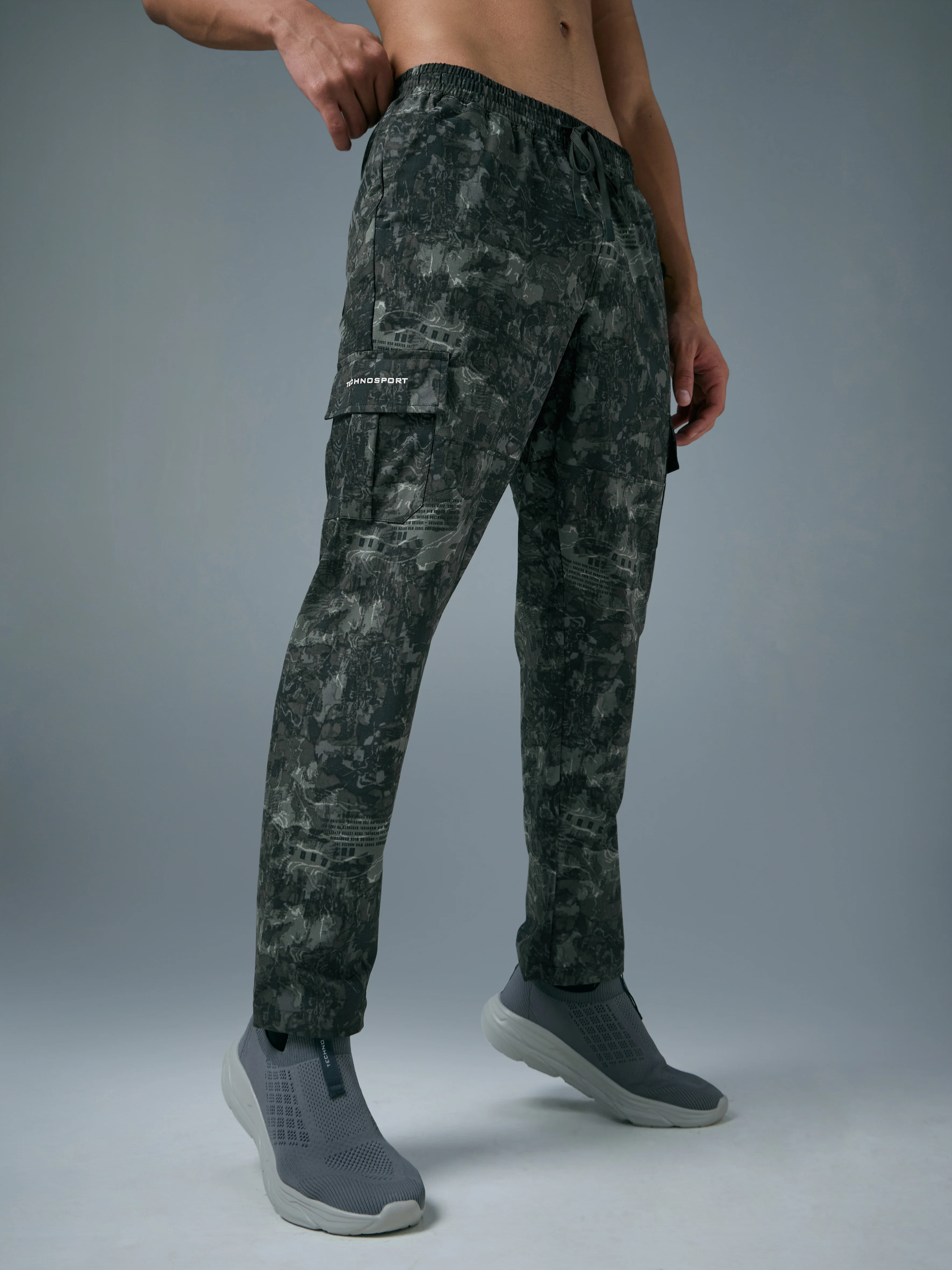 Men Printed Straight Fit Sports Cargo Trackpants with TS LYTRA
