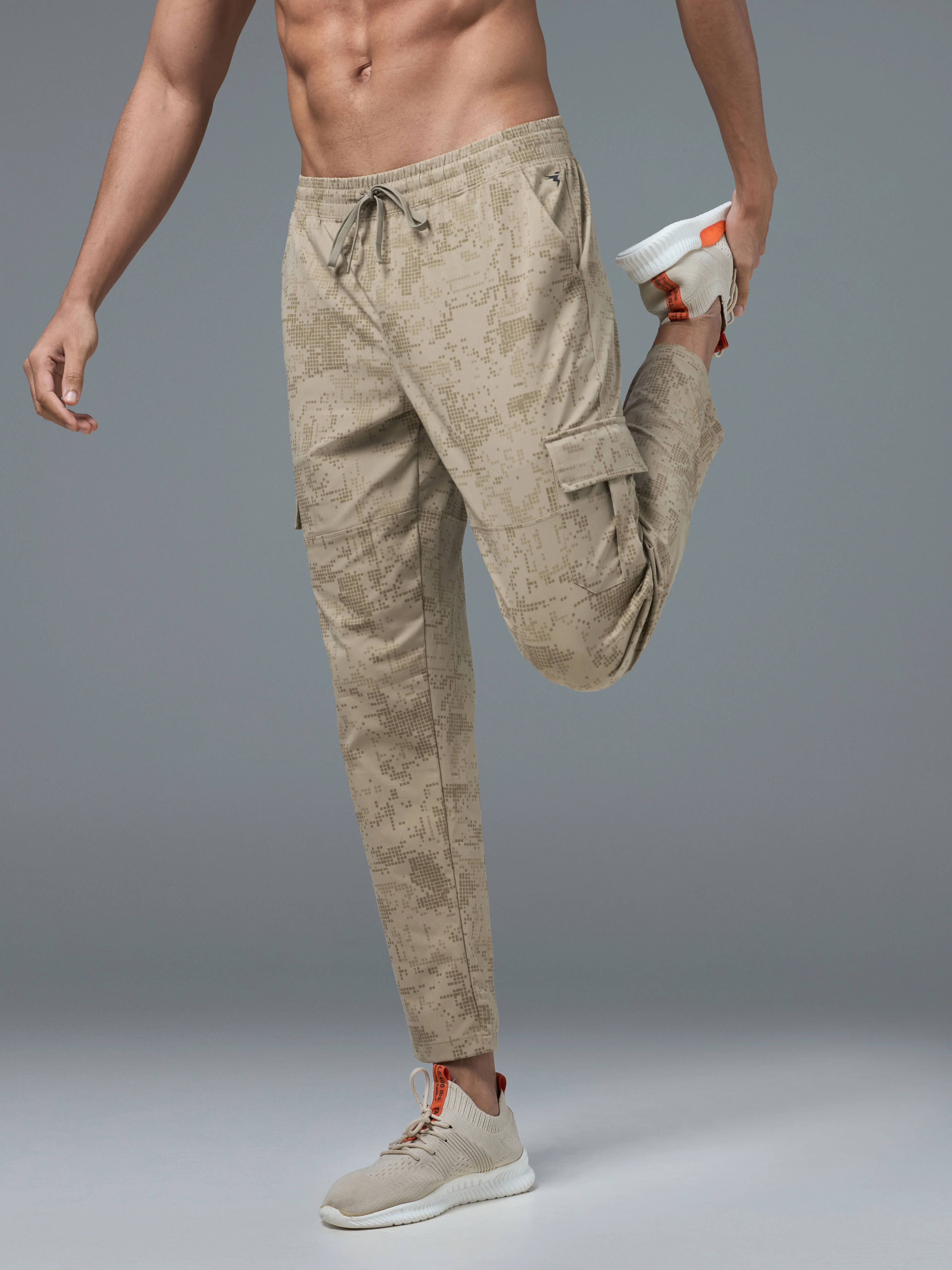Men Printed Straight Fit Sports Cargo Trackpants with TS LYTRA
