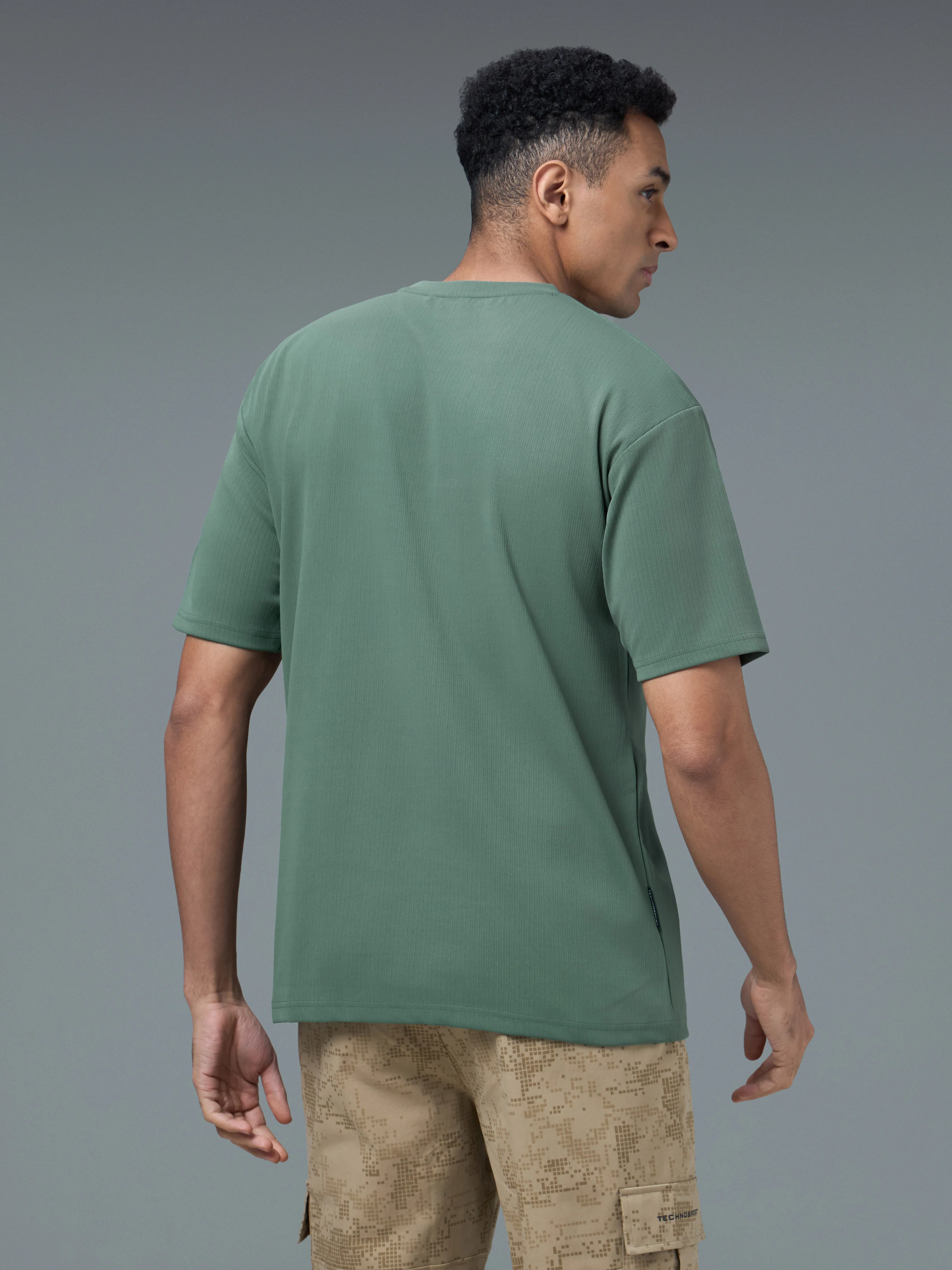Men Round Neck Typography Printed Active Out Slim Fit T-Shirt with ELASTOPLUS - Image 3