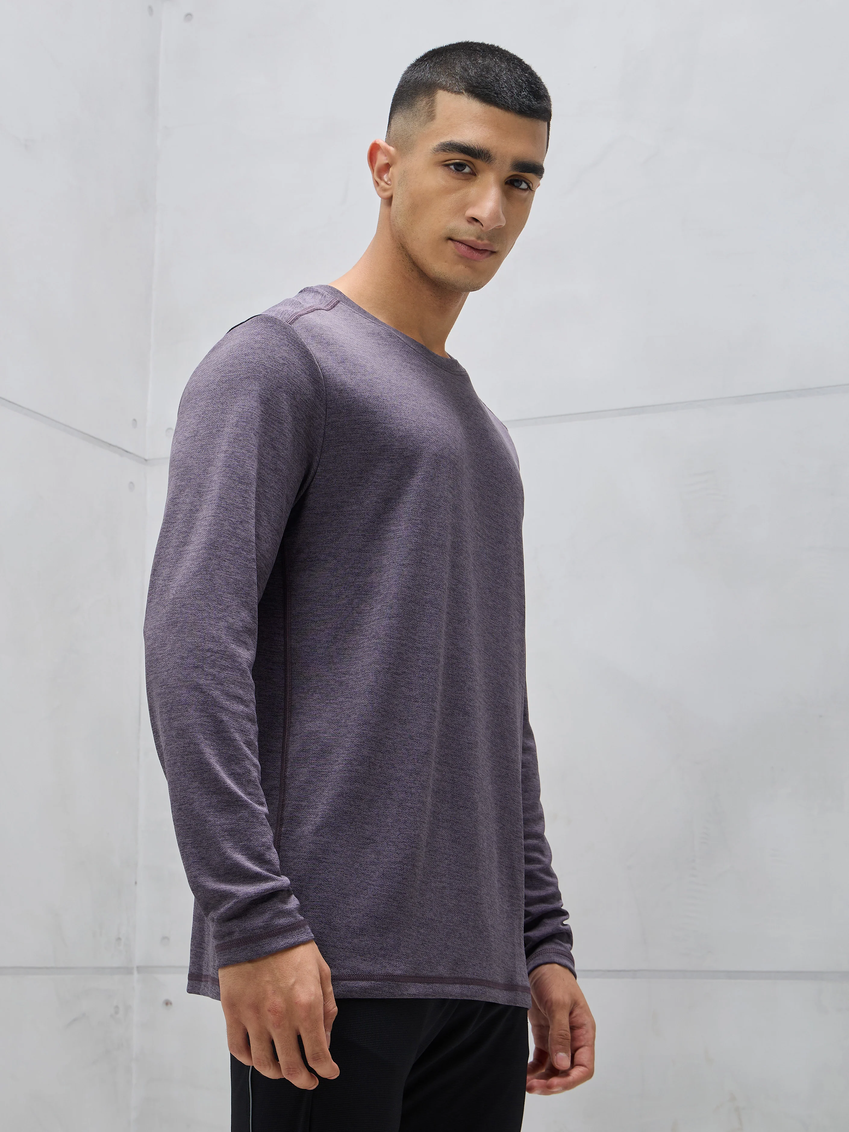 Men Melange Slim Fit Crew Neck T-shirt with DOUBLE COOL - Image 4