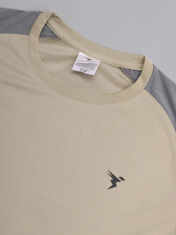 Men Colorblock Slim Fit Crew Neck T-shirt with TECHNO COOL+ - Image 3