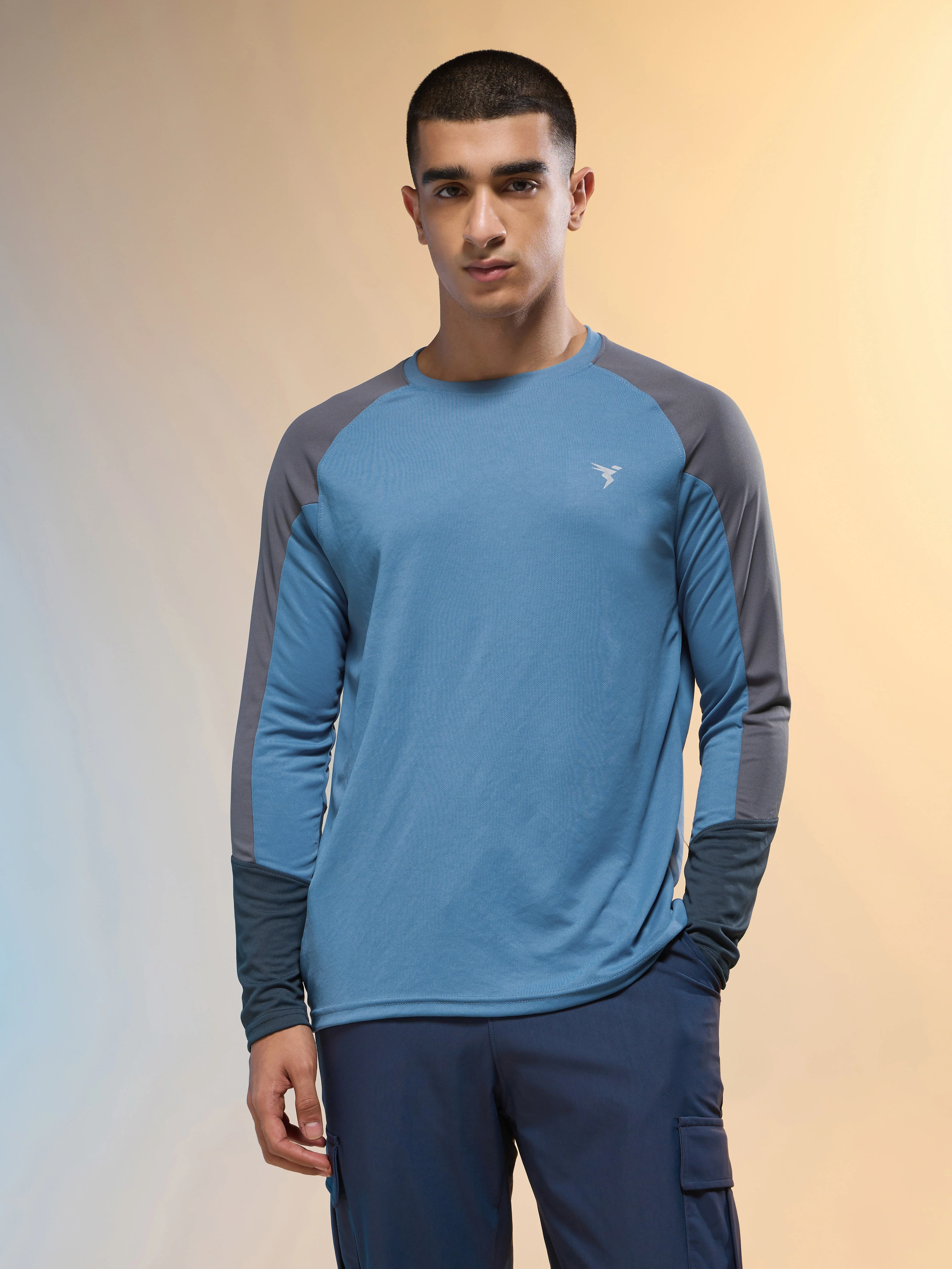 Men Colorblock Slim Fit Crew Neck T-shirt with TECHNO COOL+ - Image 2