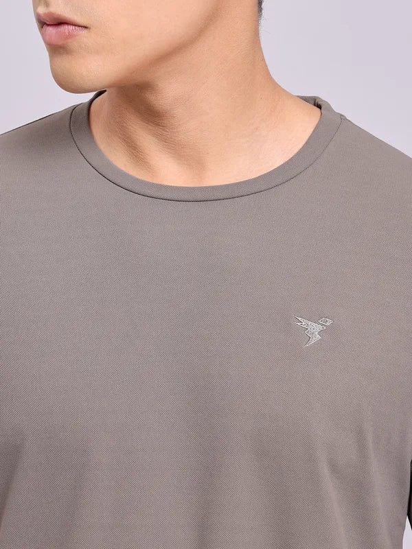 Men Solid Slim Fit Crew Neck T-shirt with MATPIQ - Image 5