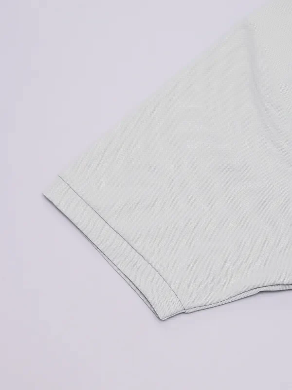 Men Solid Slim Fit Crew Neck T-shirt with MATPIQ - Image 6