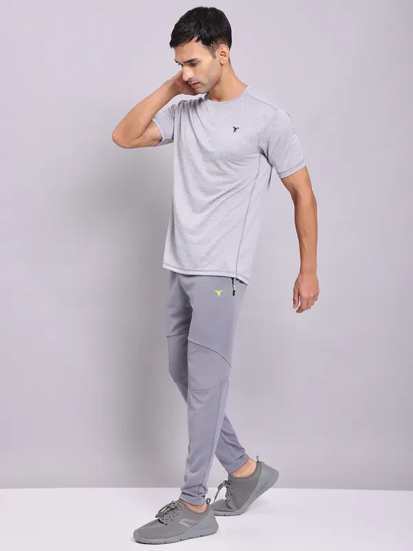 Men Solid Slim Fit Crew Neck T-shirt with DOUBLE COOL - Image 4