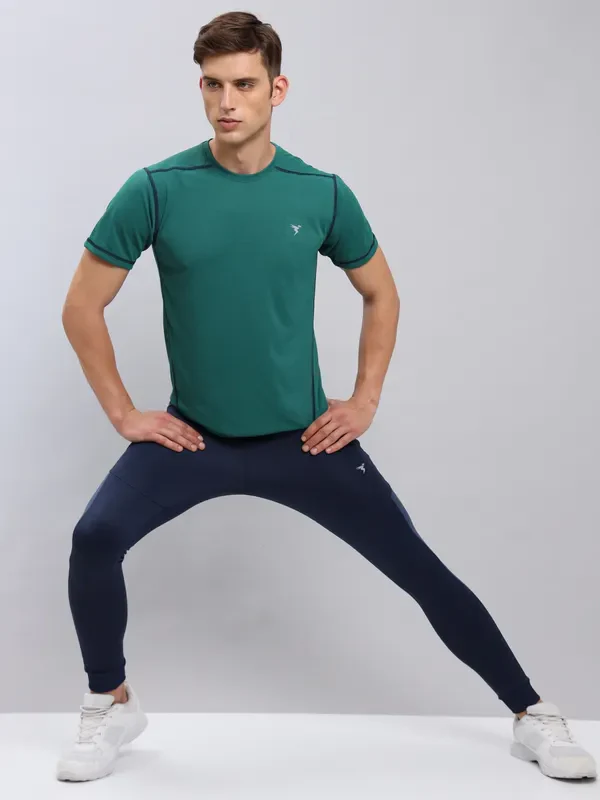 Men Solid Slim Fit Crew Neck T-shirt with TECHNO COOL+ - Image 2