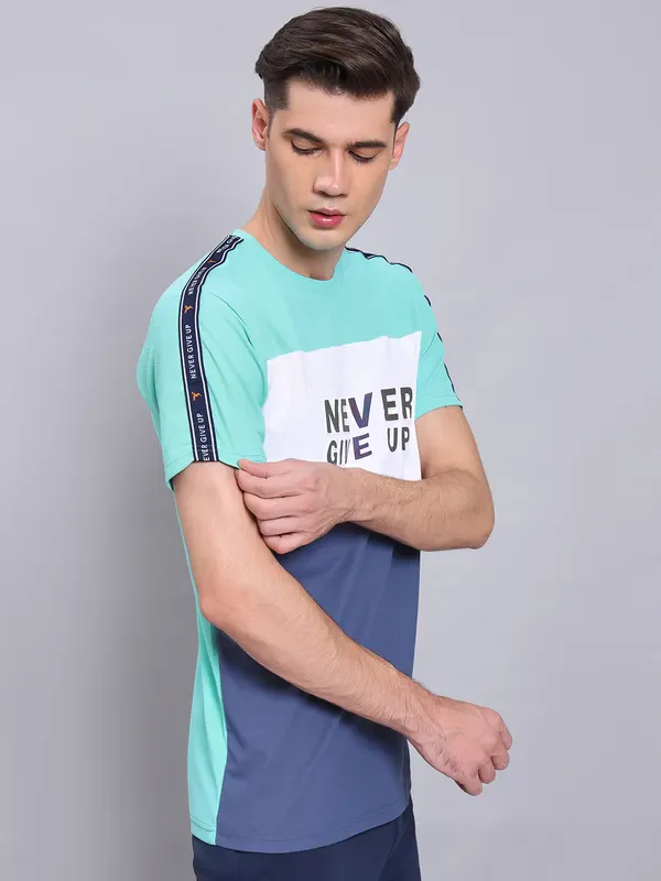 Men Colorblock Slim Fit Crew Neck T-shirt with MATPIQ - Image 3