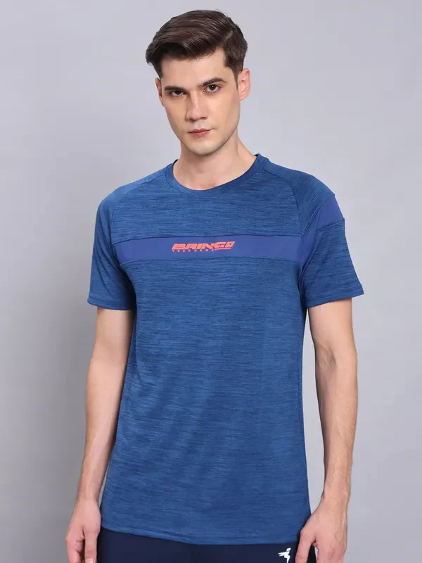 Men Melange Slim Fit Crew Neck T-shirt with TECHNO COOL+