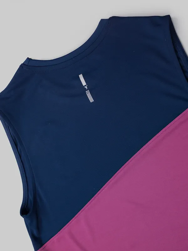 Men Colorblock Slim Fit Crew Neck Innerwear Vest with TECHNO COOL+ - Image 8
