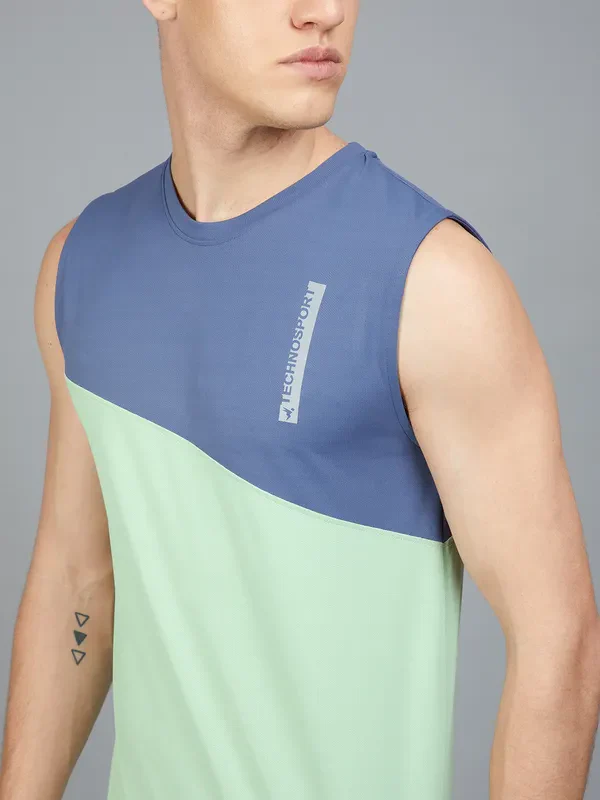 Men Colorblock Slim Fit Crew Neck Innerwear Vest with TECHNO COOL+ - Image 5