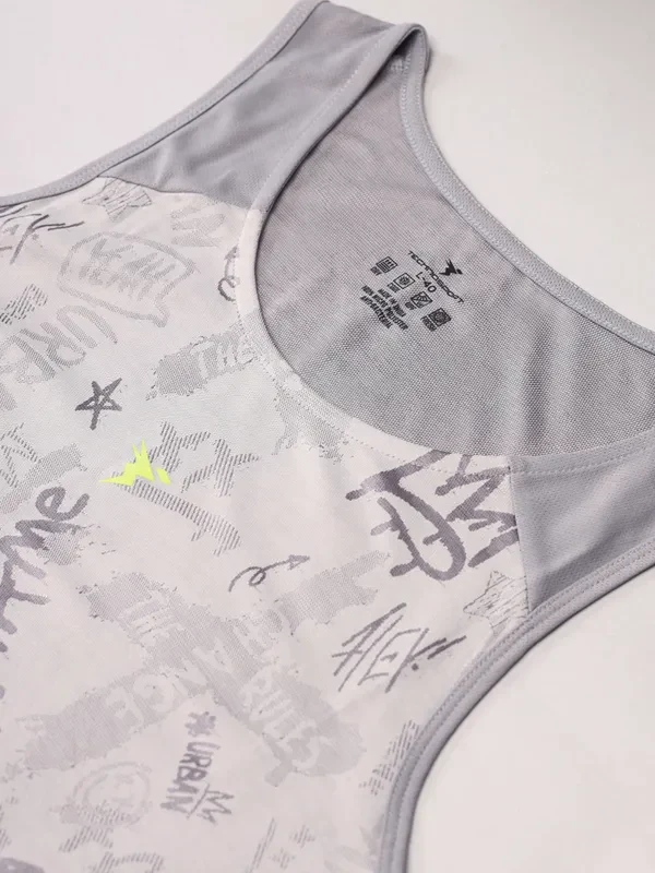 Men Self Design Slim Fit Scoop Neck Innerwear Vest with DOUBLE COOL - Image 6
