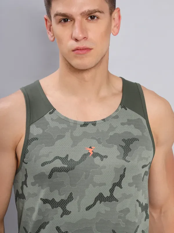 Men Self Design Slim Fit Scoop Neck Innerwear Vest with DOUBLE COOL - Image 5