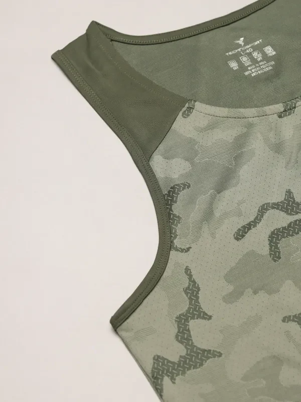 Men Self Design Slim Fit Scoop Neck Innerwear Vest with DOUBLE COOL - Image 7