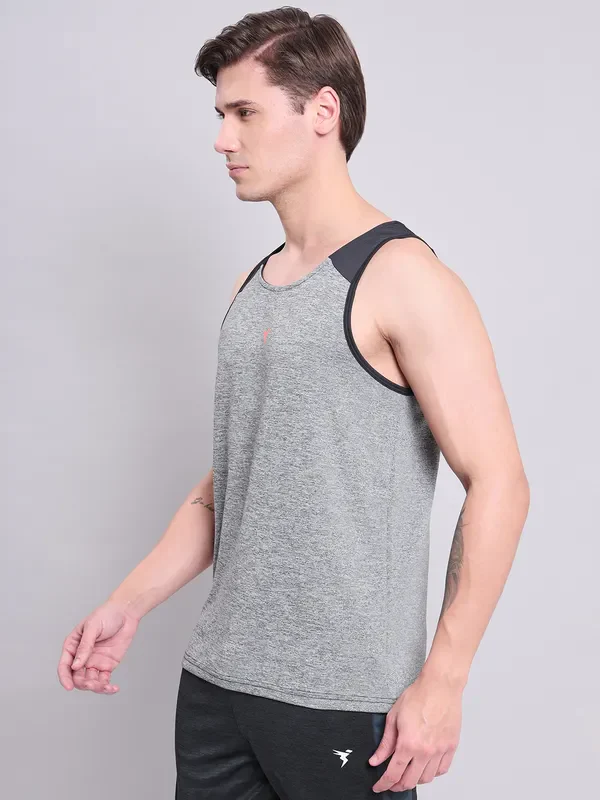 Men Melange Slim Fit Scoop Neck Innerwear Vest with DOUBLE COOL - Image 6