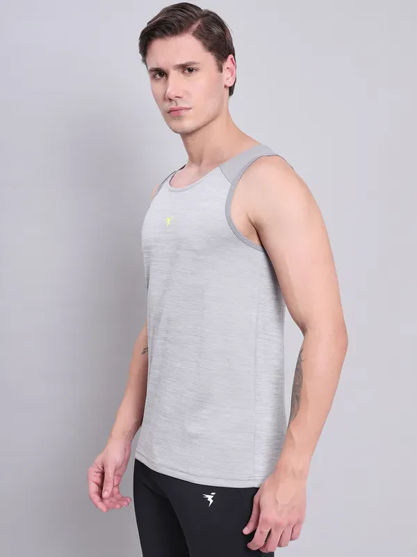 Men Melange Slim Fit Scoop Neck Innerwear Vest with DOUBLE COOL - Image 6