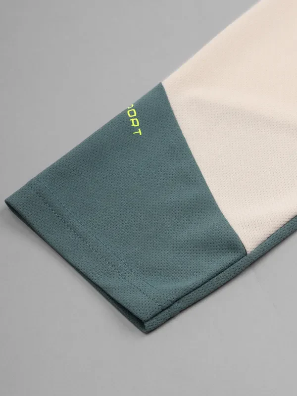 Men Colorblock Slim Fit Polo T-shirt with TECHNO COOL+ - Image 10